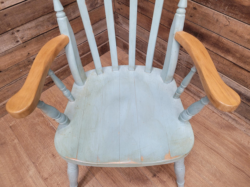 Vintage Country House Antique Waxed Distressed Painted Lath Back Carver Chair
