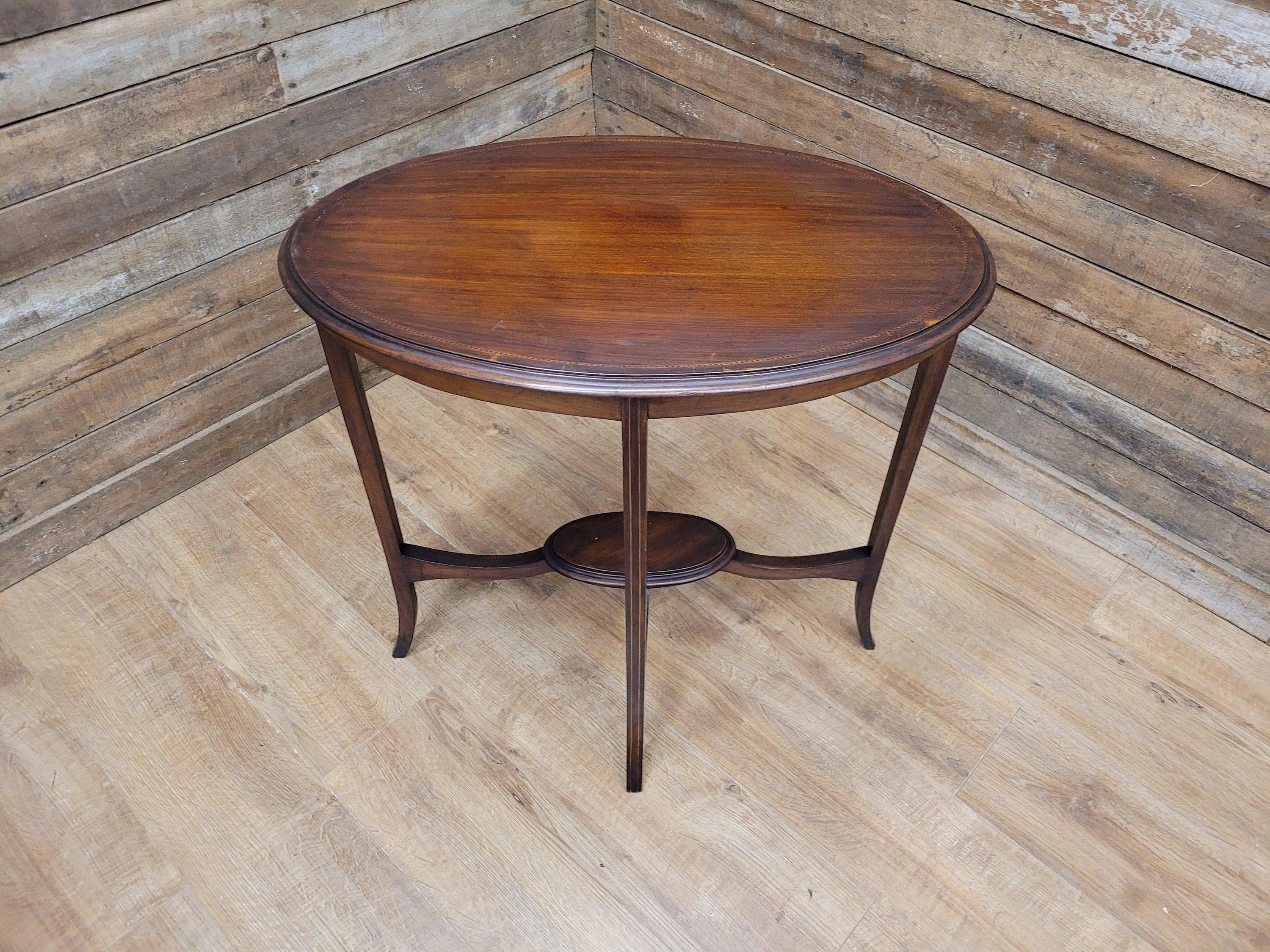 Antique Edwardian Mahogany Oval Side Table Inlaid Top And Legs Detailing