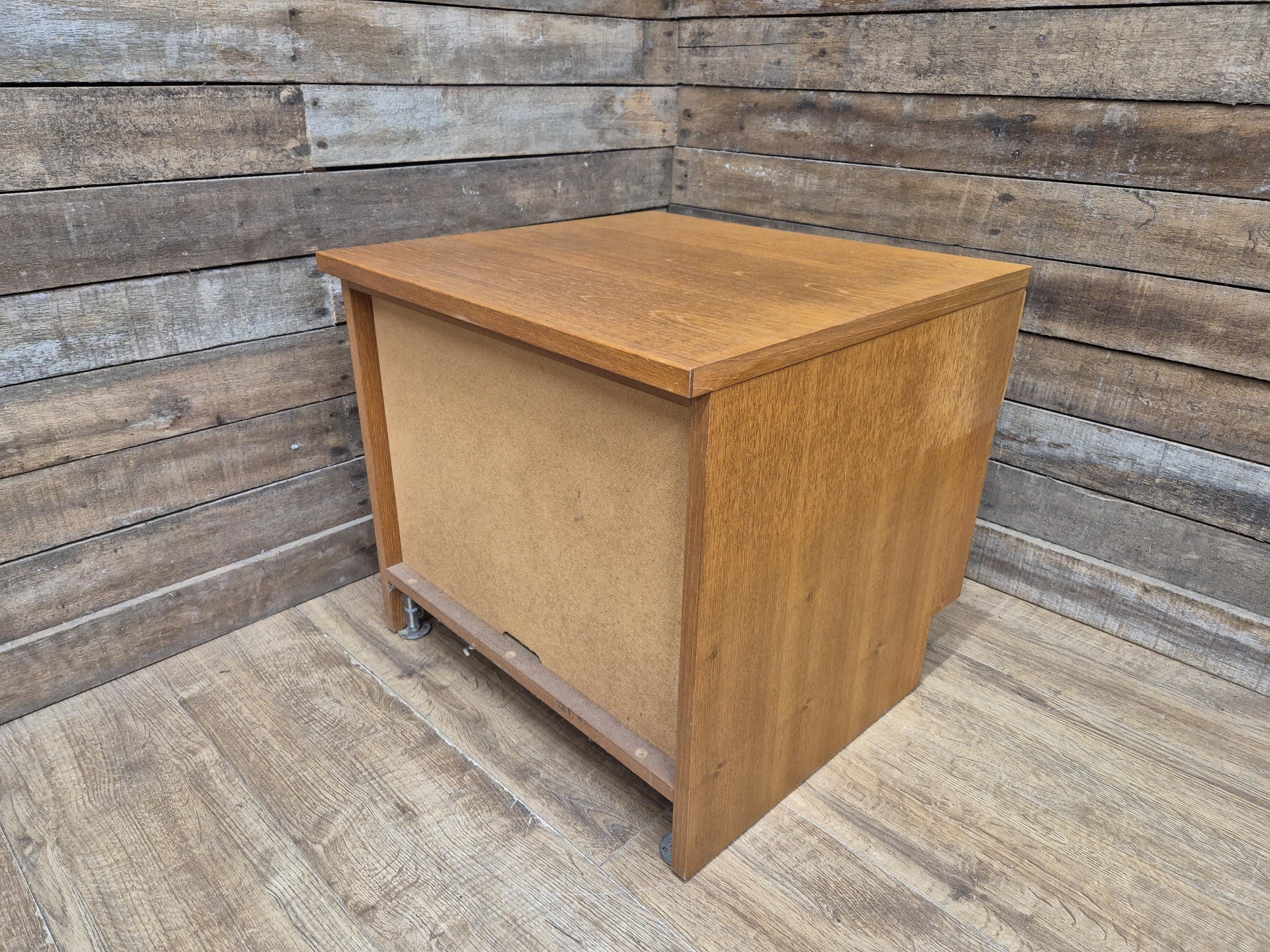 Mid Century Small Beaver & Tapley Teak Sideboard Credenza TV Unit Retro Chic