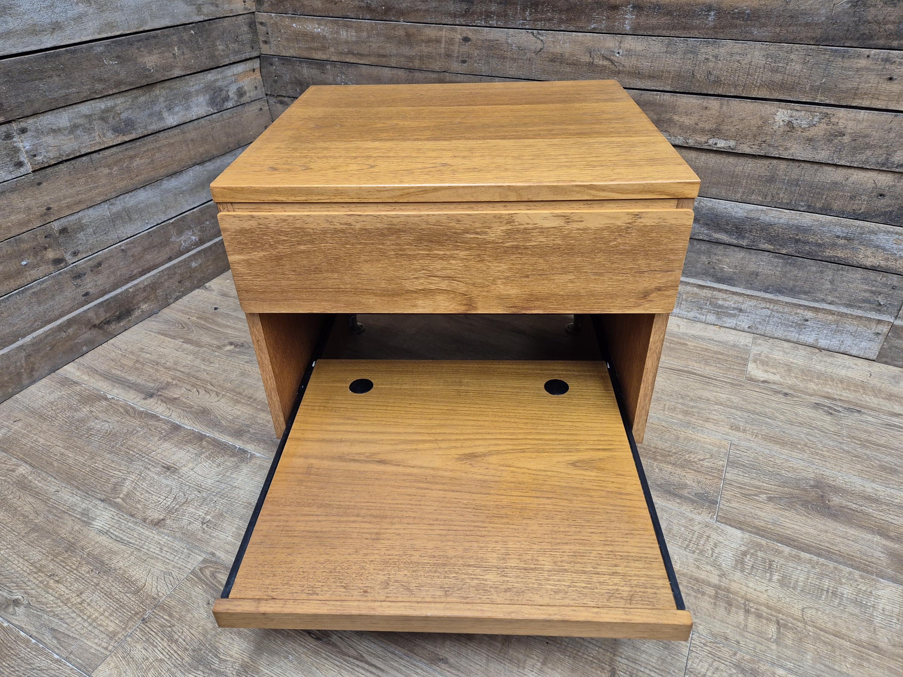 Mid Century Small Beaver & Tapley Teak Sideboard Credenza TV Unit Retro Chic