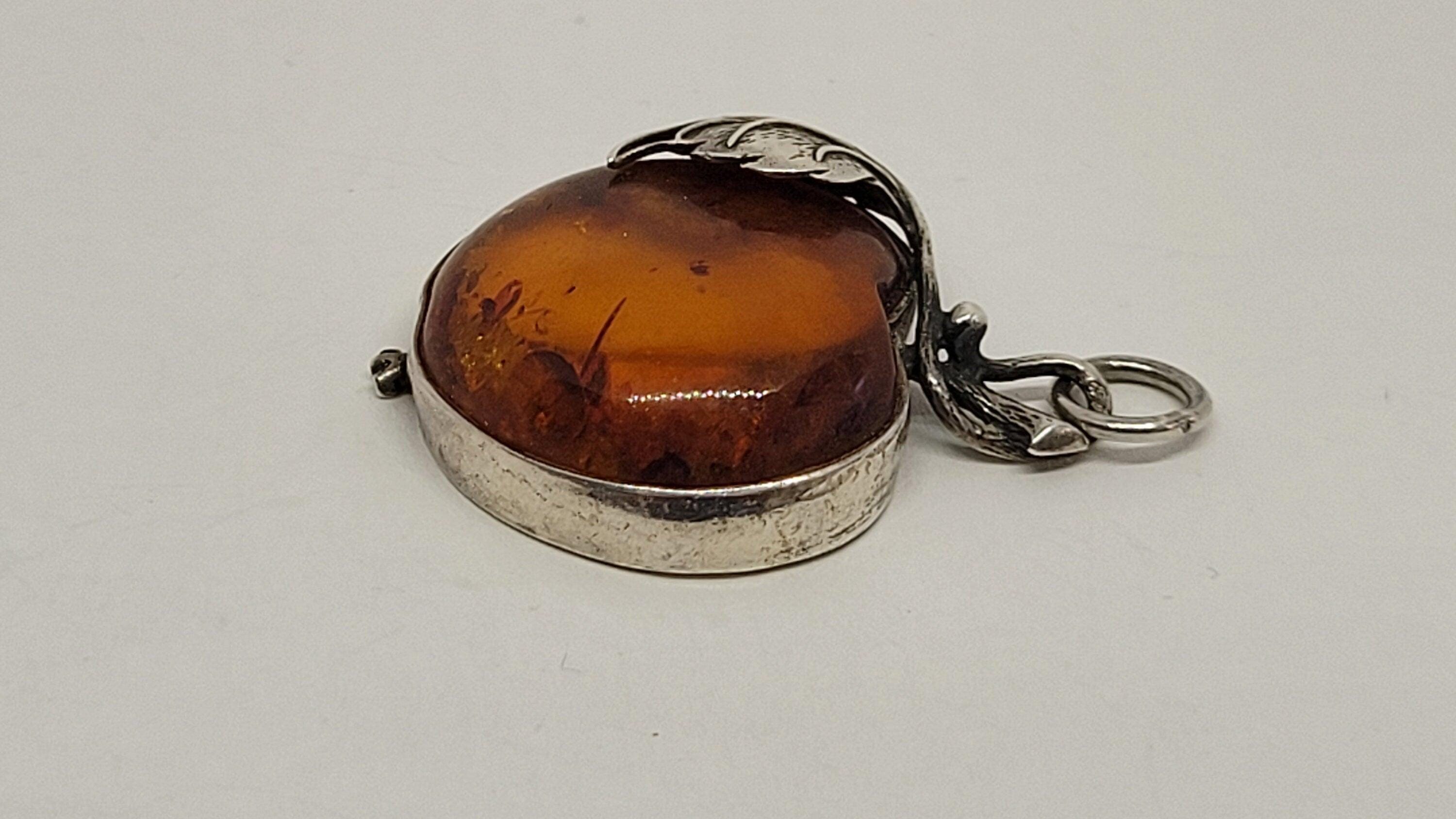 White Metal "Amber" Apple Shaped Bohemian Pendant