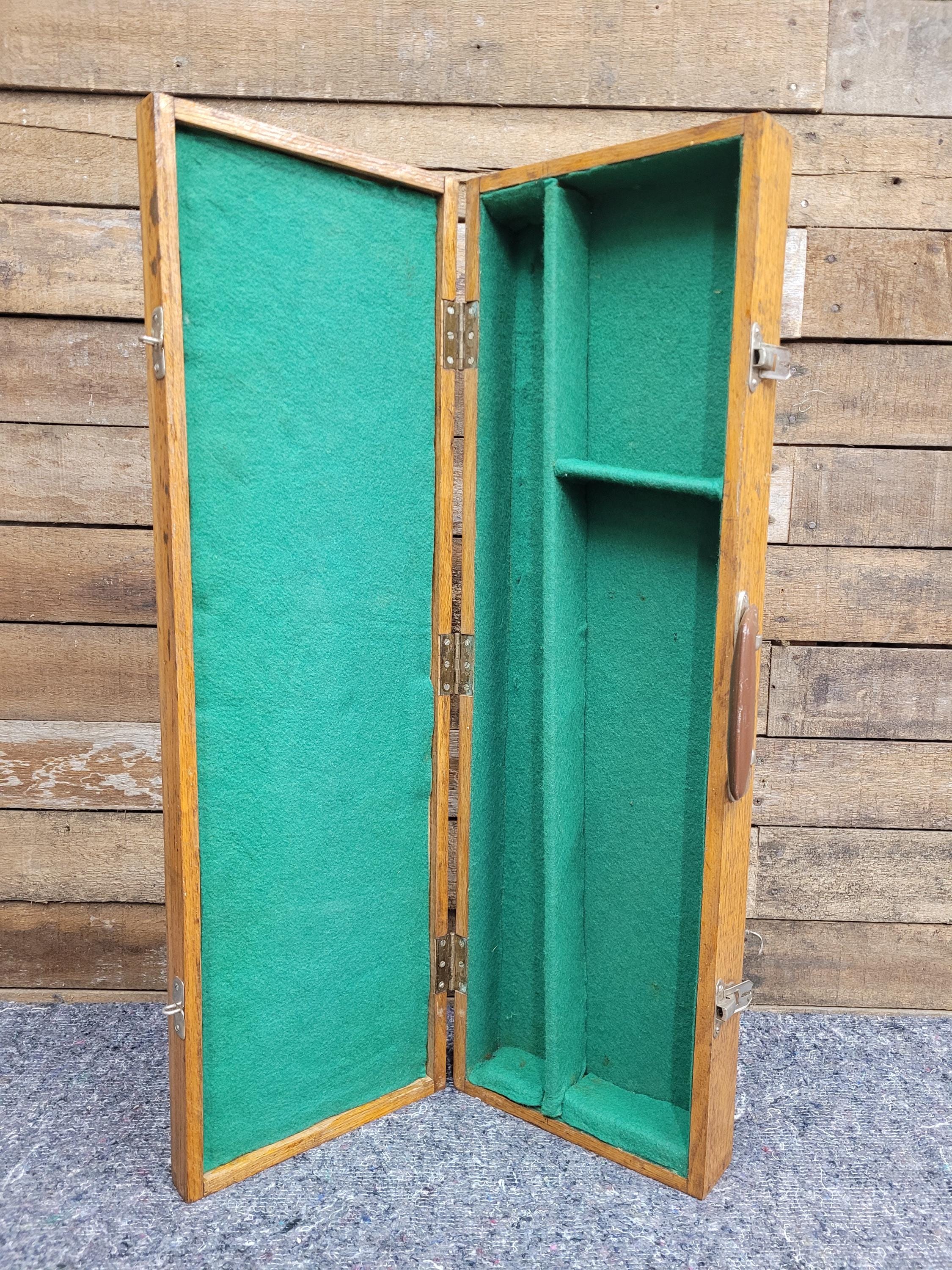 Vintage Oak Shotgun Case with Green Felt Lining – 12 Bore Gun Case