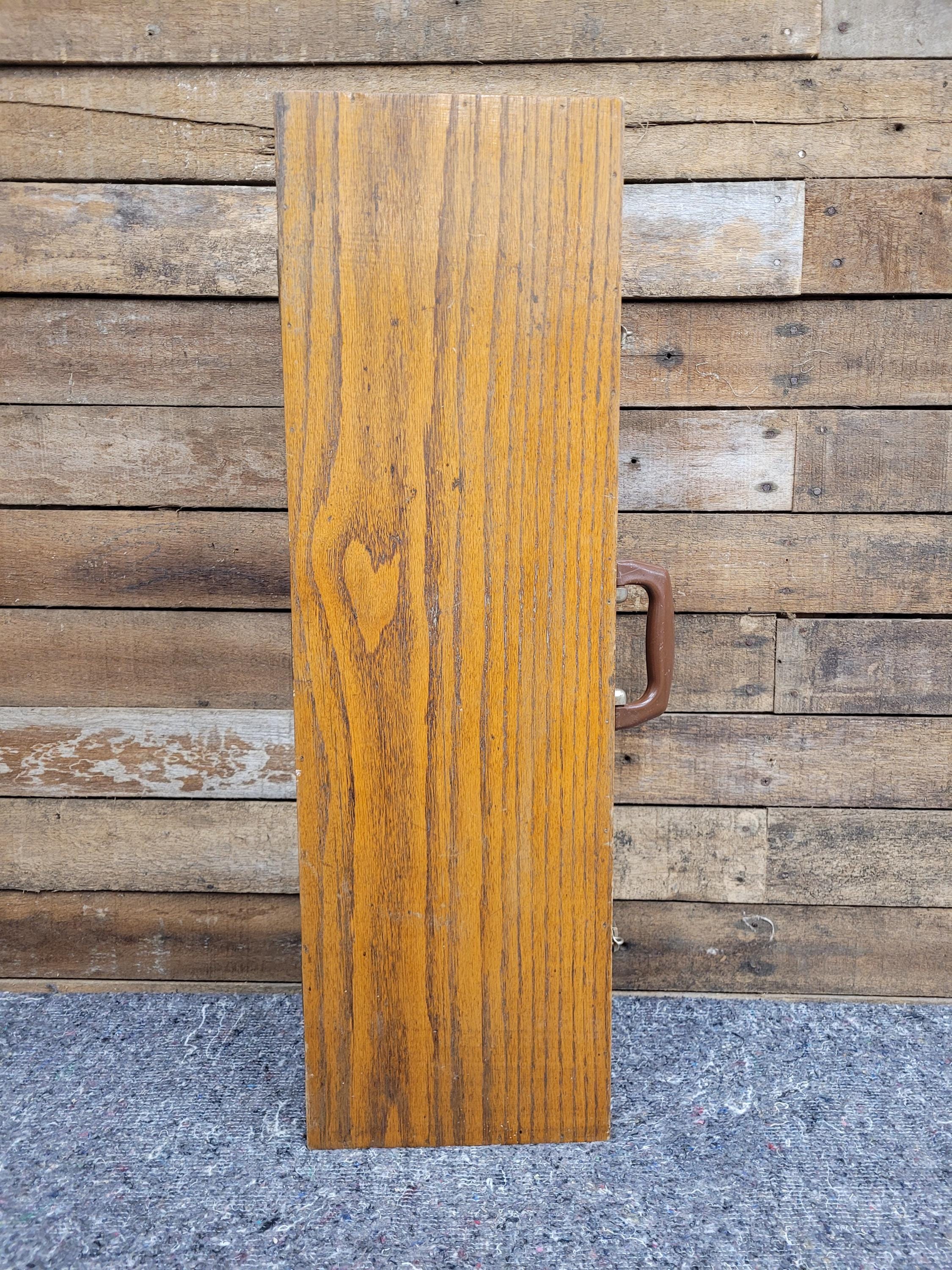 Vintage Oak Shotgun Case with Green Felt Lining – 12 Bore Gun Case