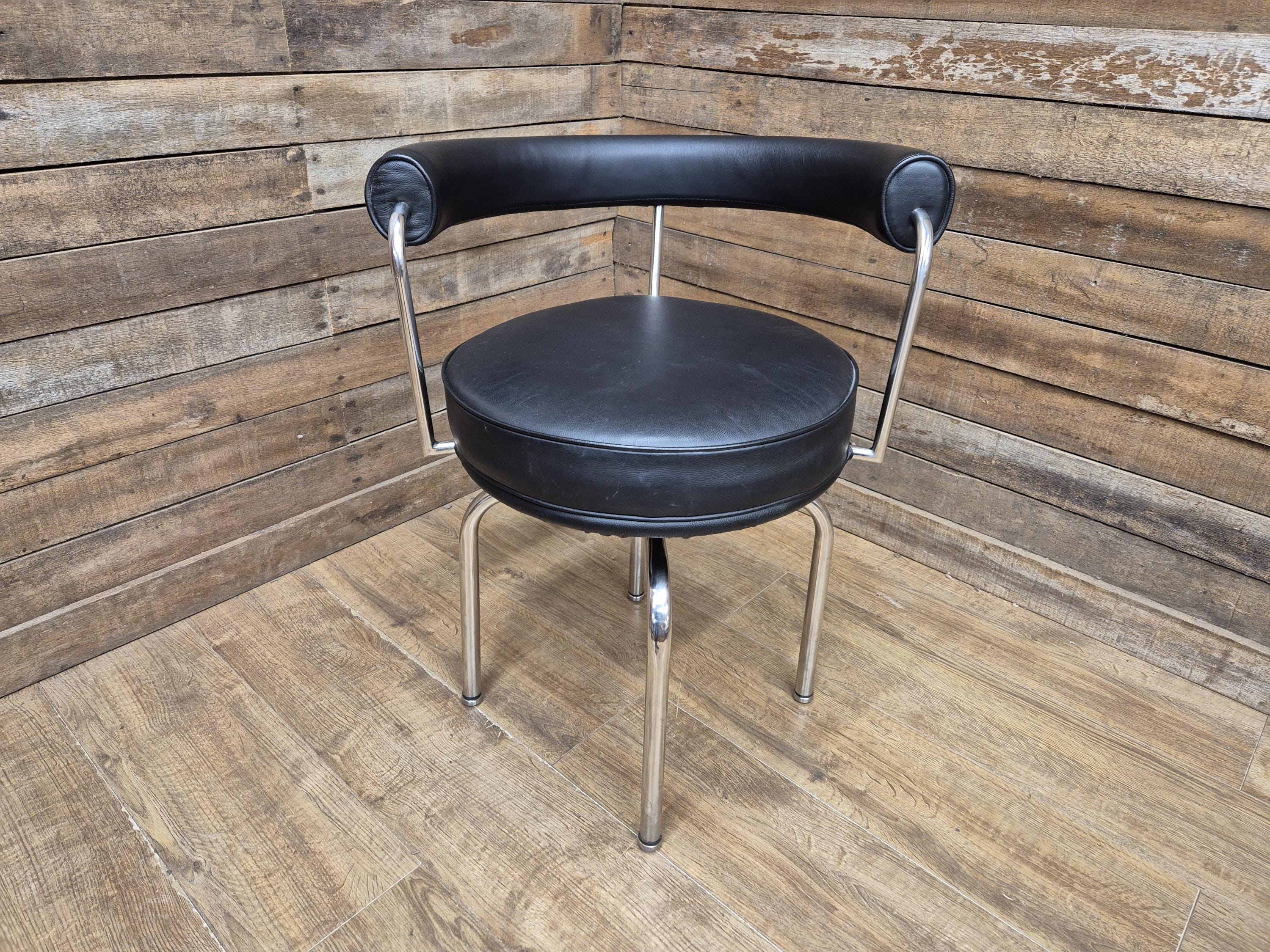 Mid Century Le Corbusier LC7 Repro Swivel Chair in Black Leather & Chrome