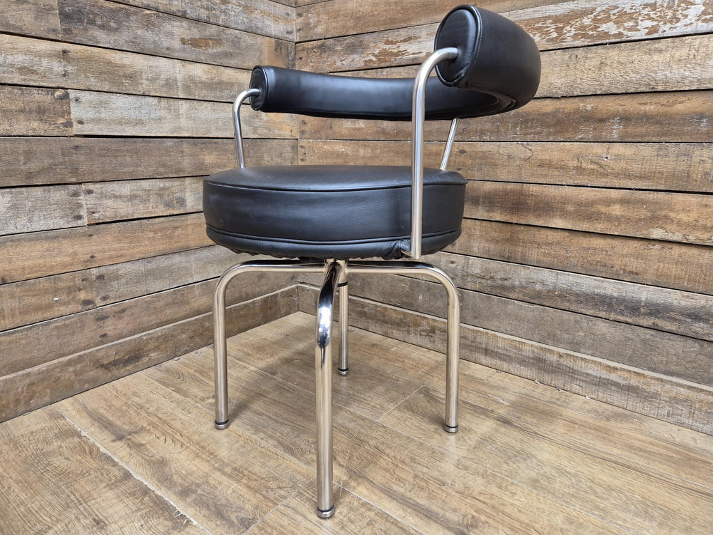 Mid Century Le Corbusier LC7 Repro Swivel Chair in Black Leather & Chrome