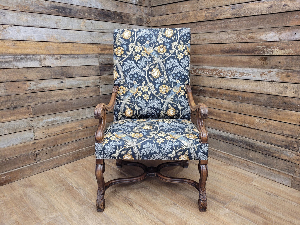 Antique Carved French Style Armchair Morris Bird Grande Throne Chair