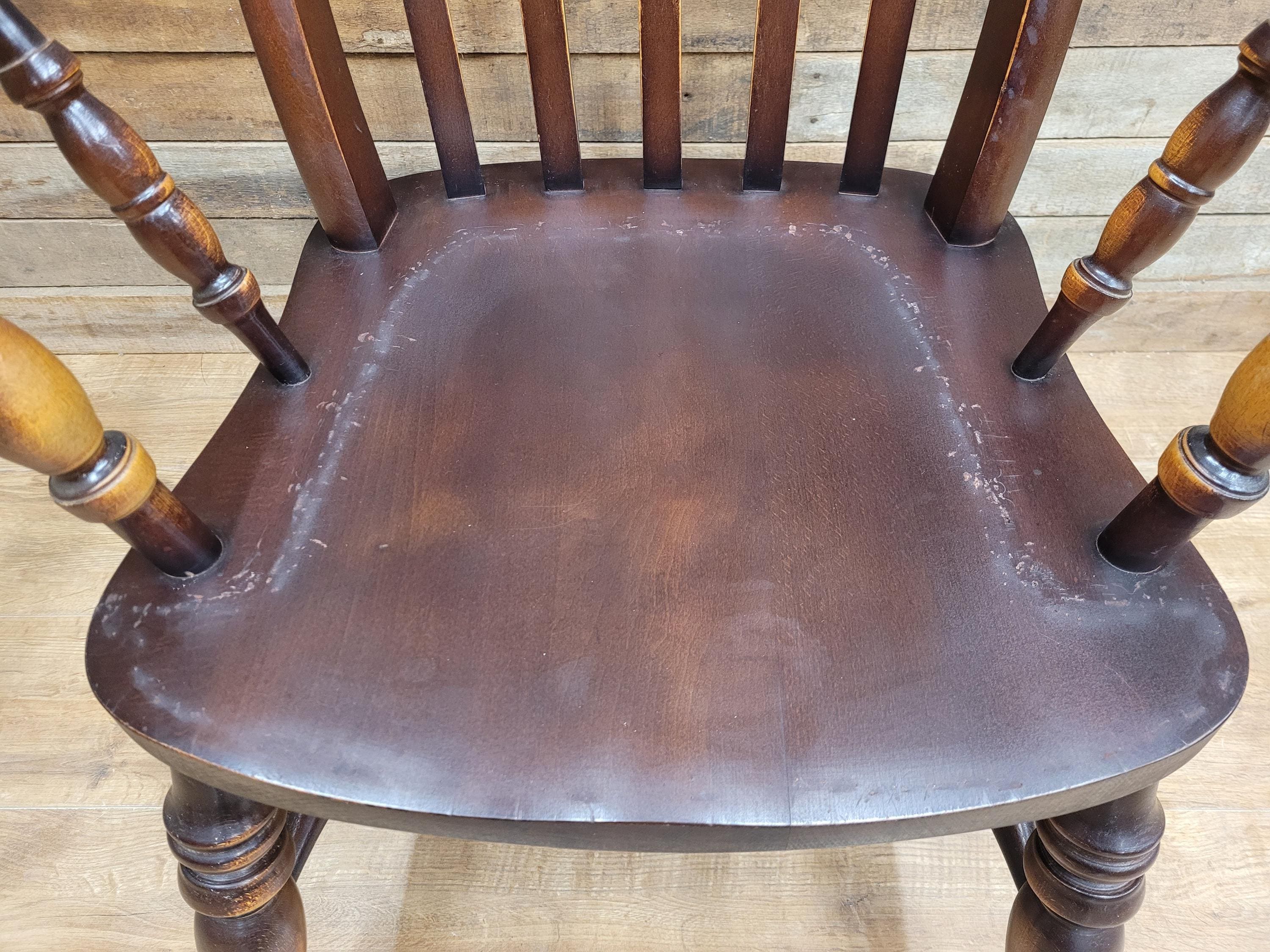 Vintage Country House Lath Back Grandfather Windsor Carver Chair