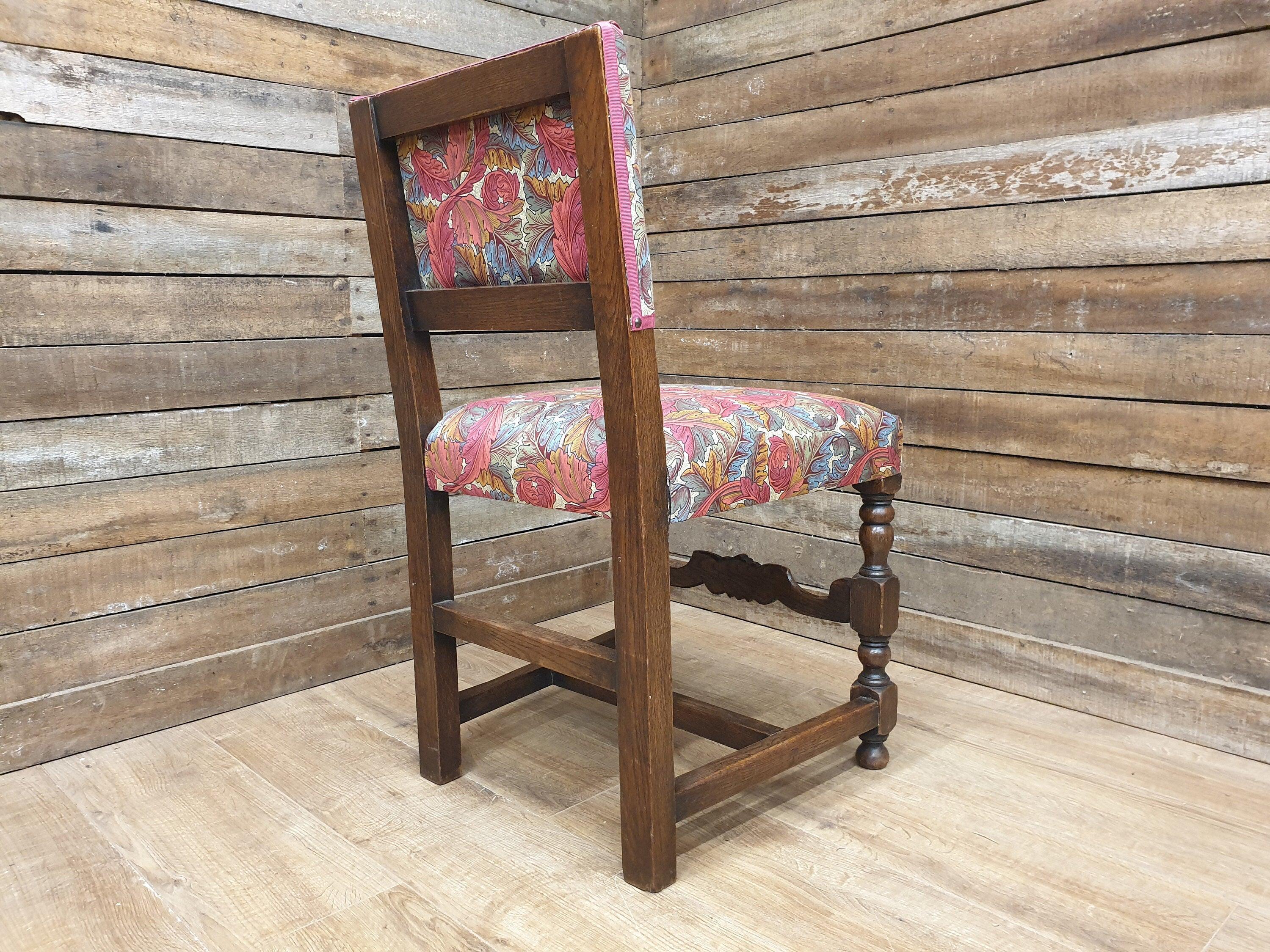 Antique William Morris Acanthus Fully Upholstered Oak Framed Chair Turned Legs