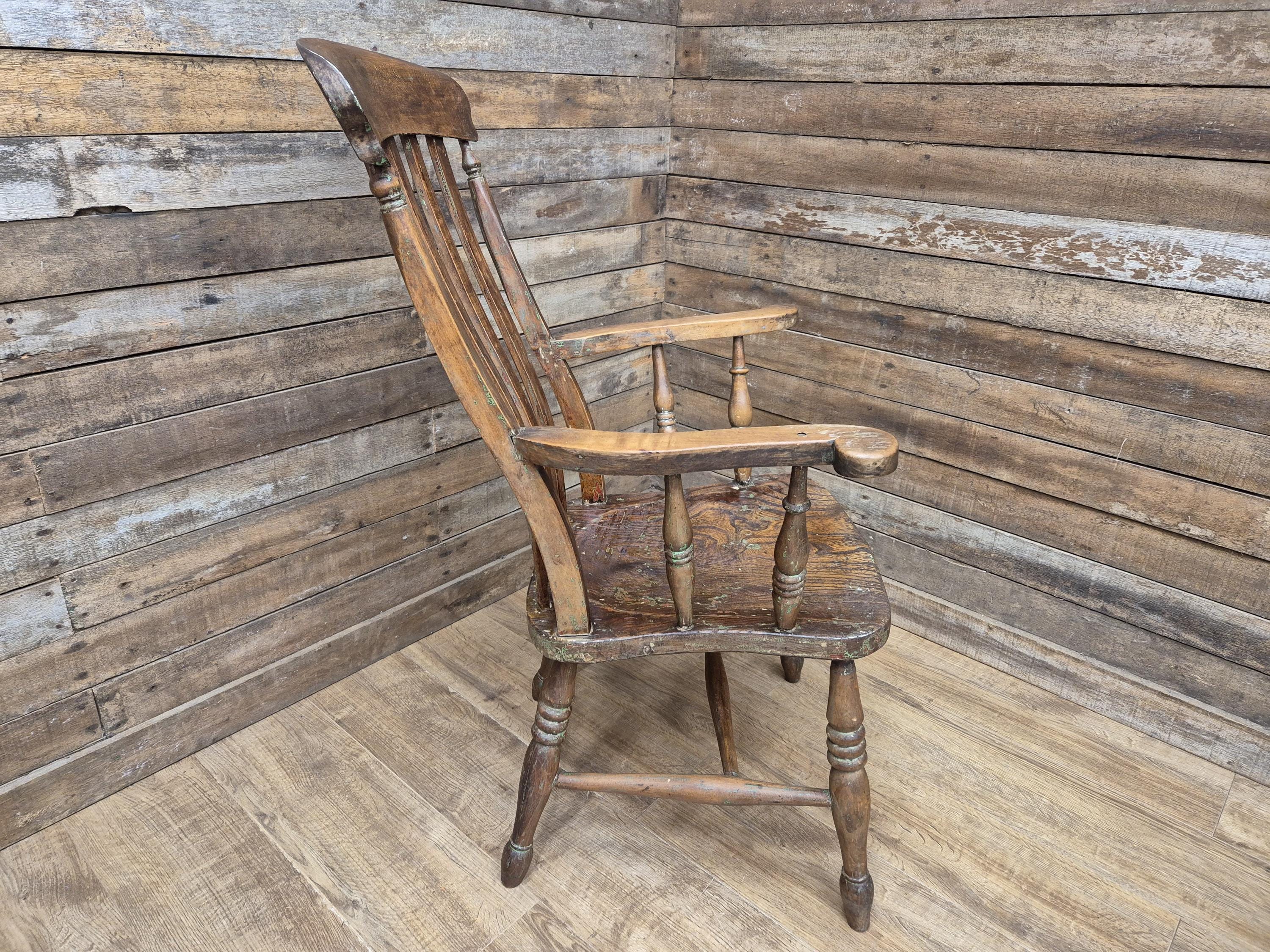 Antique Distressed Country House Lath Back Grandfather Oak And Elm Windsor Chair