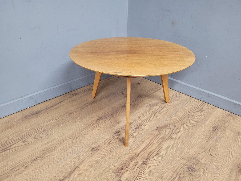 Mid Century Circular Blonde Coffee Table On Tapered Legs Retro Chic