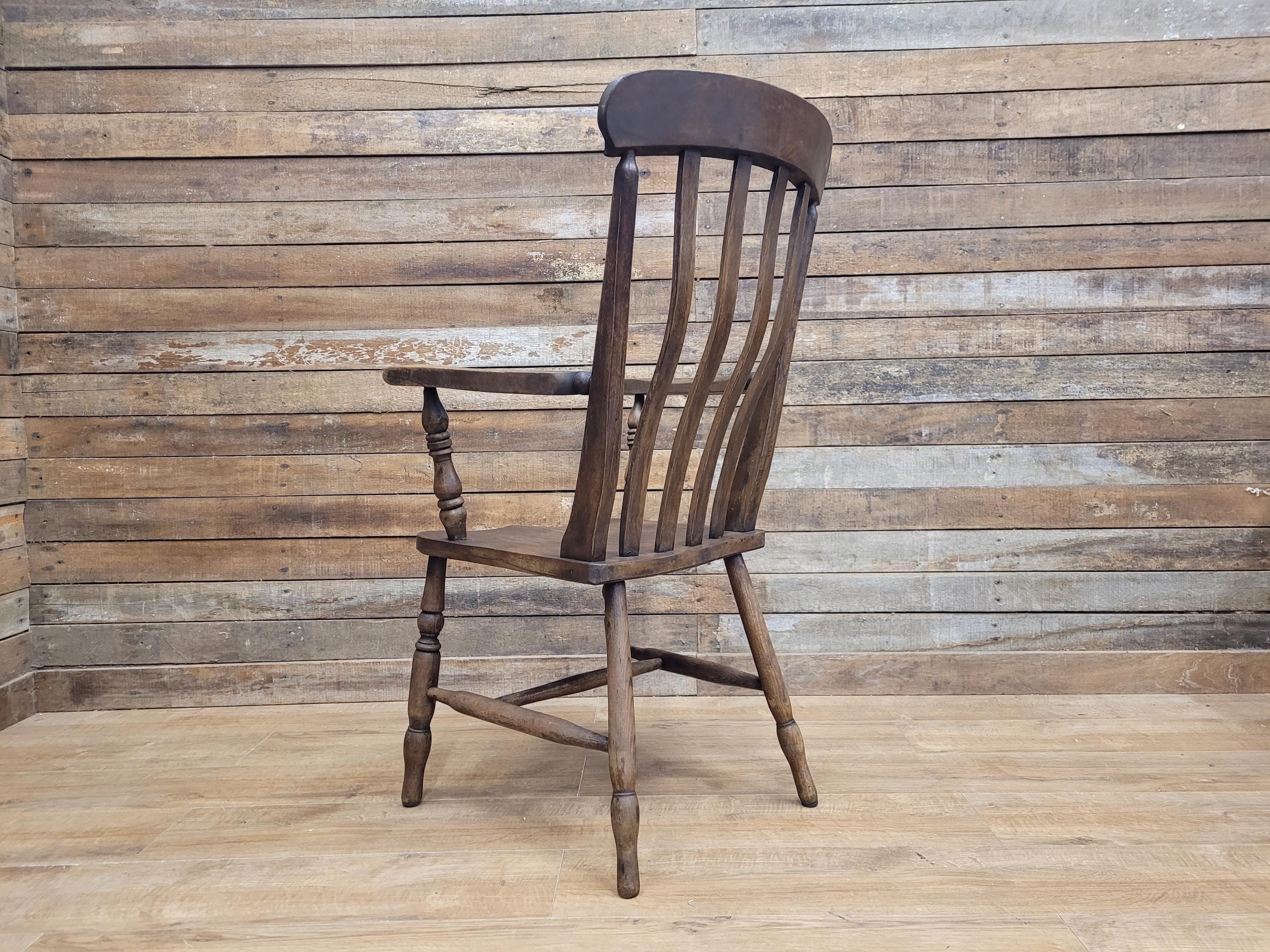 Country House Antique Distressed Lath Back Grandfather Oak And Elm Windsor Chair