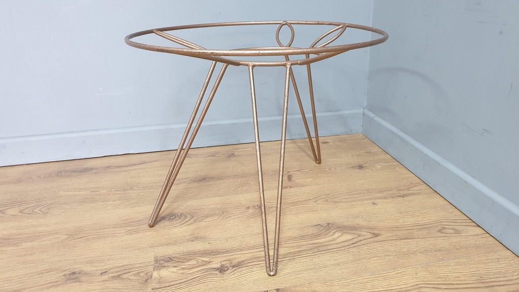 Mid Century Retro Style Tri Legged Glass Topped Coffee End Table Hairpin Legs