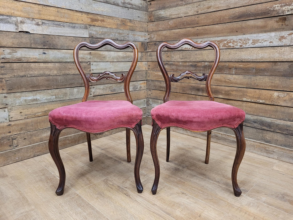 Pair Of Antique Victorian Mahogany Carved Balloon Back Salon Chairs Bedroom Hall