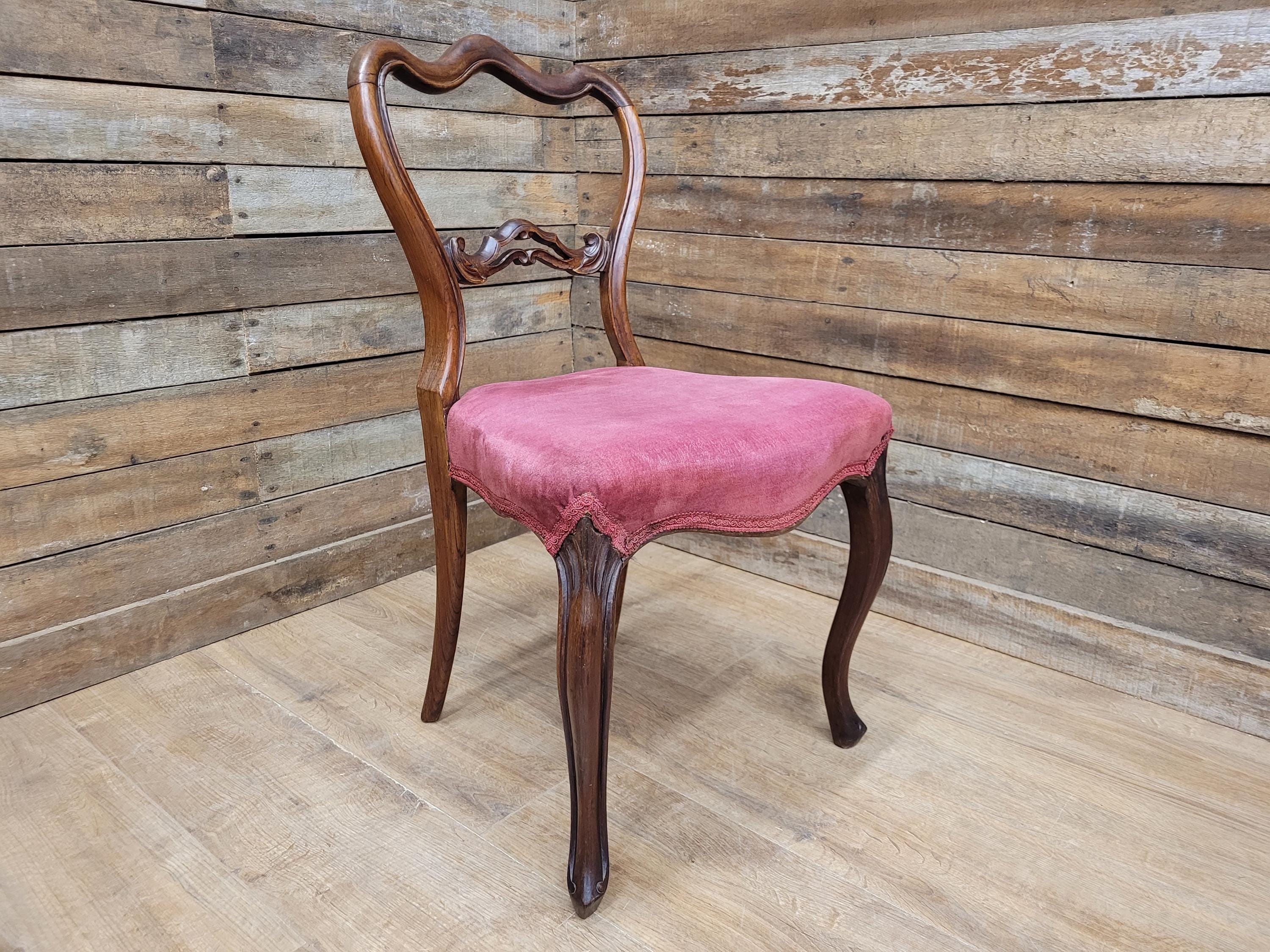 Pair Of Antique Victorian Mahogany Carved Balloon Back Salon Chairs Bedroom Hall