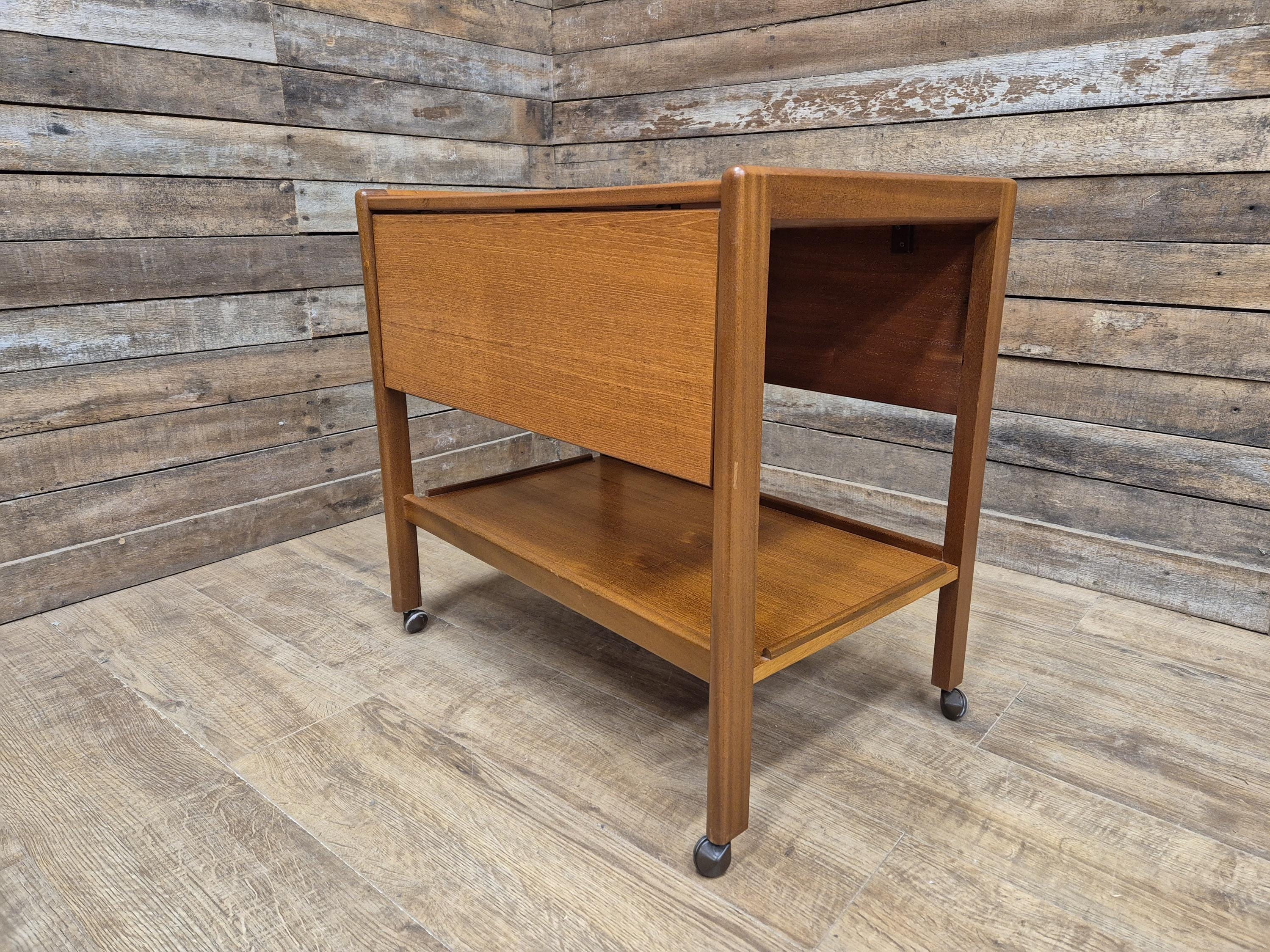 Mid Century G Plan Danish Influenced Drop Leaf Teak Drinks Tea Cocktail Trolley