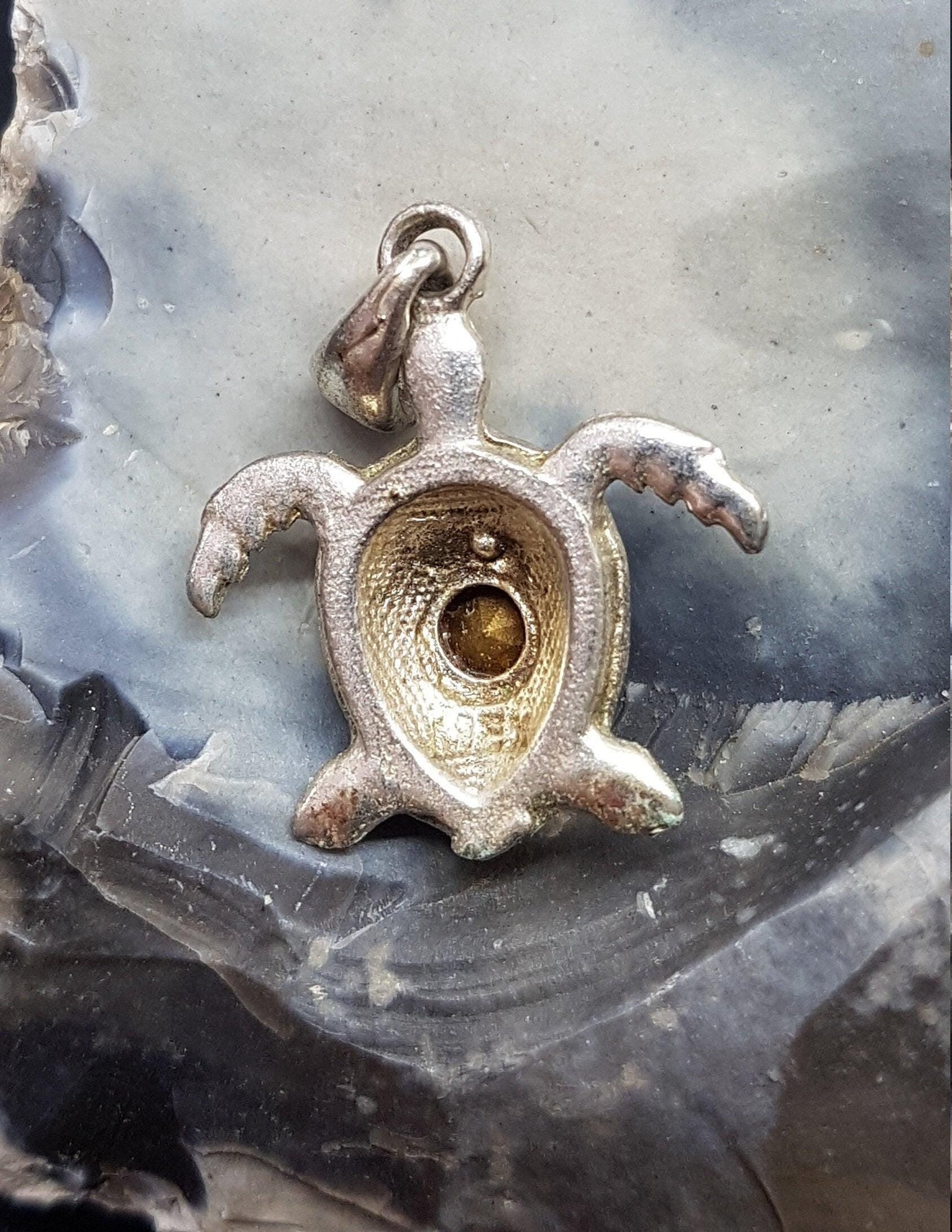 Vintage Sterling Silver Turtle Pendant Charm