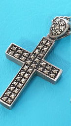 Vintage Silver Chunky Cross With White Stones Hallmarked 925, 18 Inch Chain