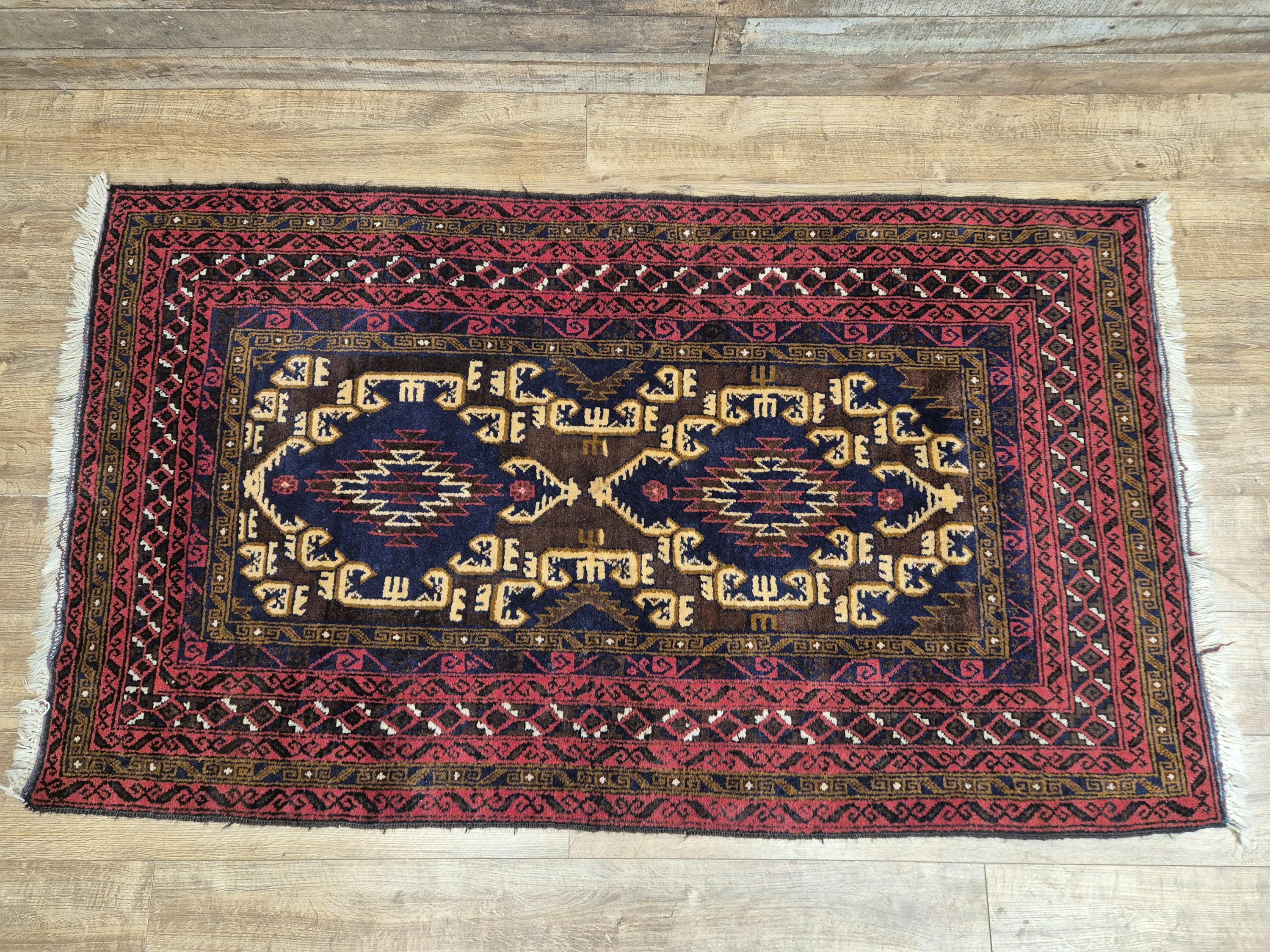 Vintage Hand-Knotted Wool Rug Traditional Style Carpet 190x110cm