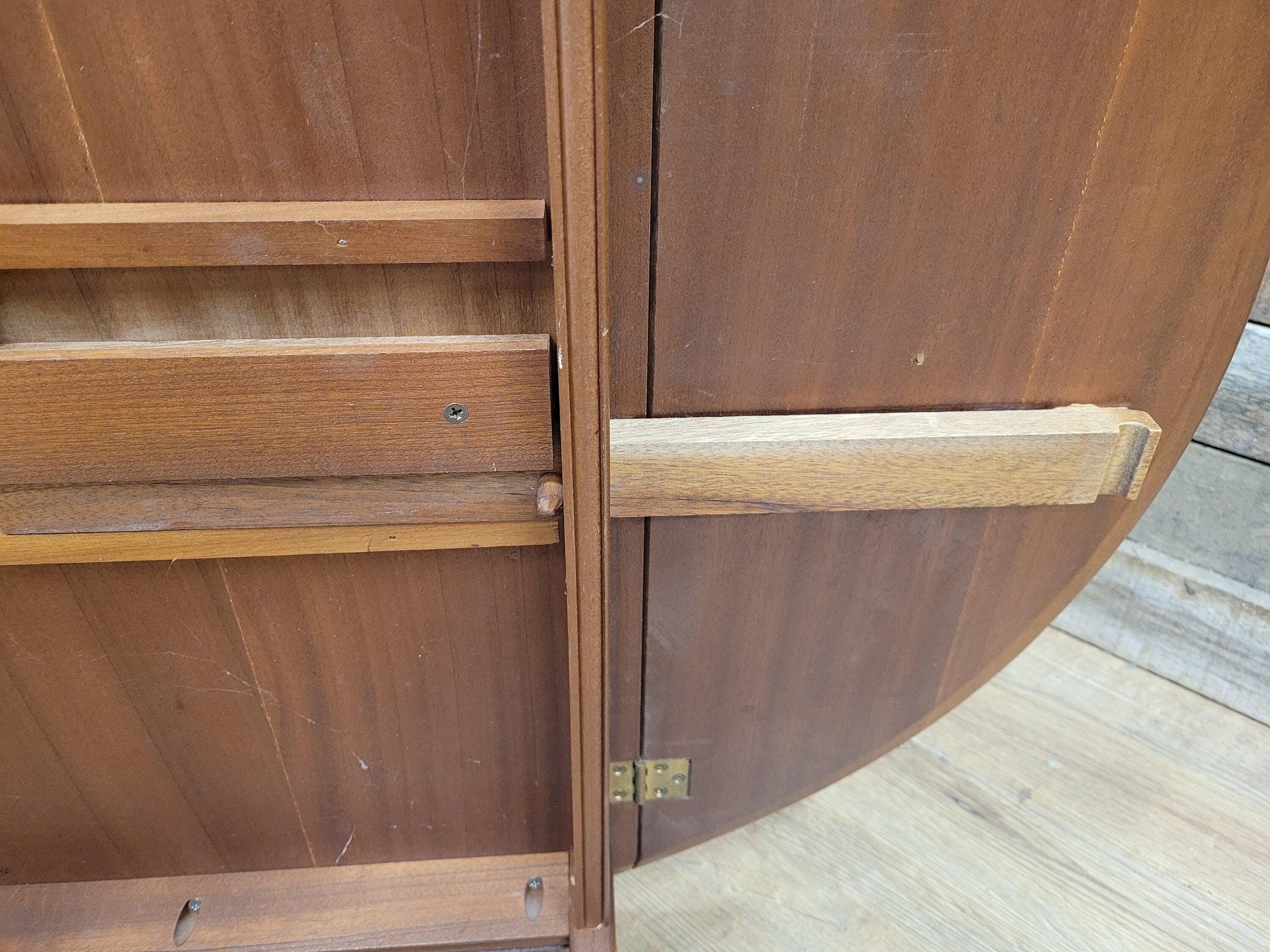 Mid Century Danish Inspired Oval Drop Leaf Teak Drinks Cocktail Trolley Retro