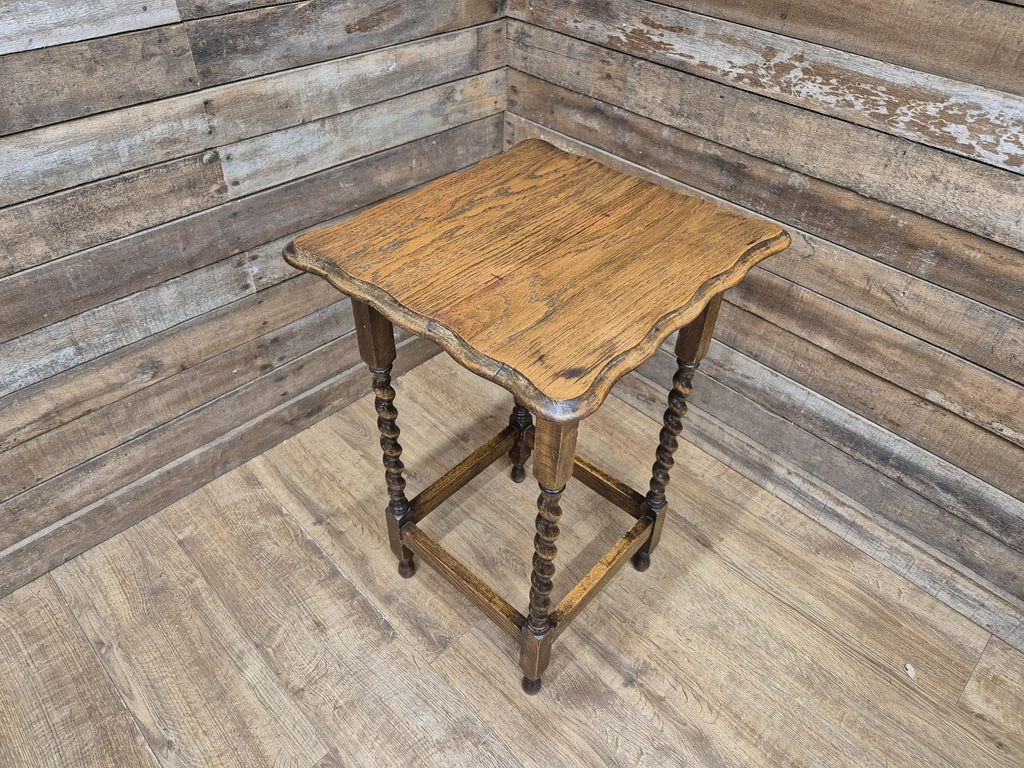 Vintage Barley Twist Pie Crust Oak Side Table Hall Table Plant Stand