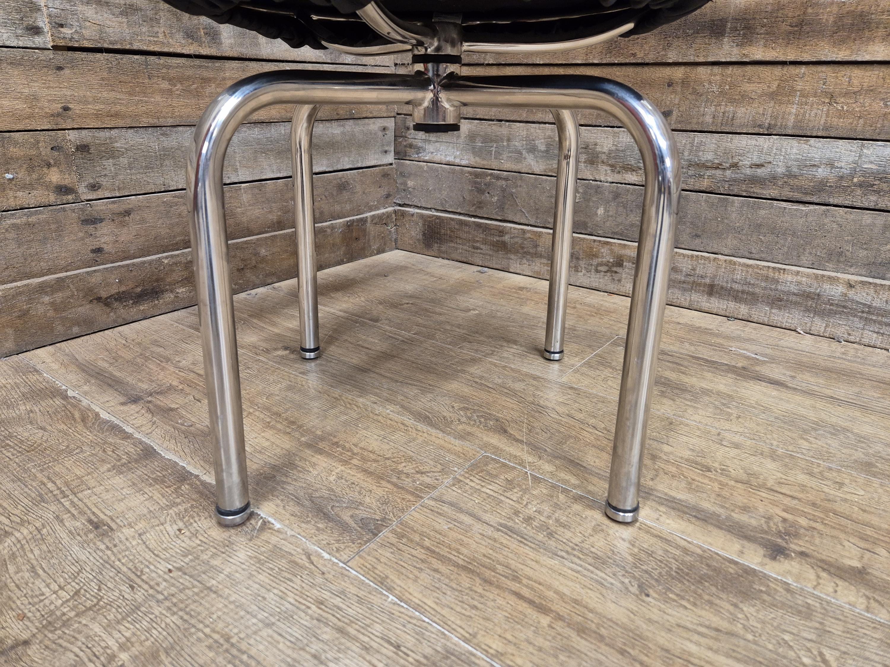 Mid Century Le Corbusier LC7 Repro Swivel Chair in Black Leather & Chrome