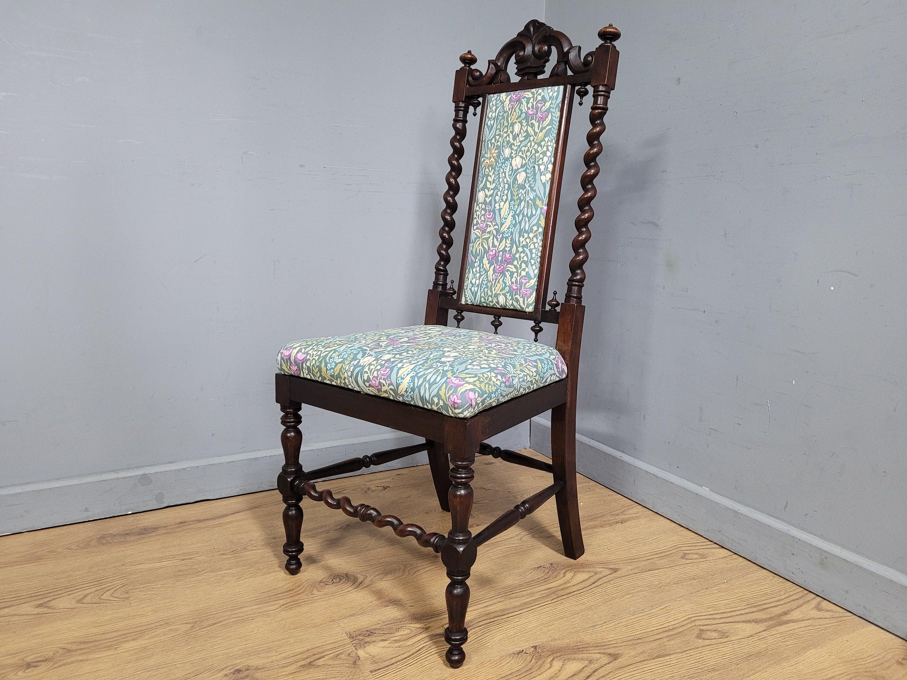 Antique Victoria Mahogany Ornately Carved Barley Twist Hall Chair Bedroom