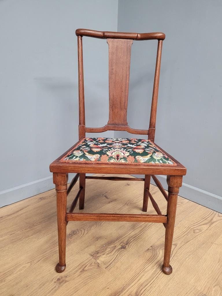 Antique Arts And Crafts Wood Framed Hall Bedroom Chair