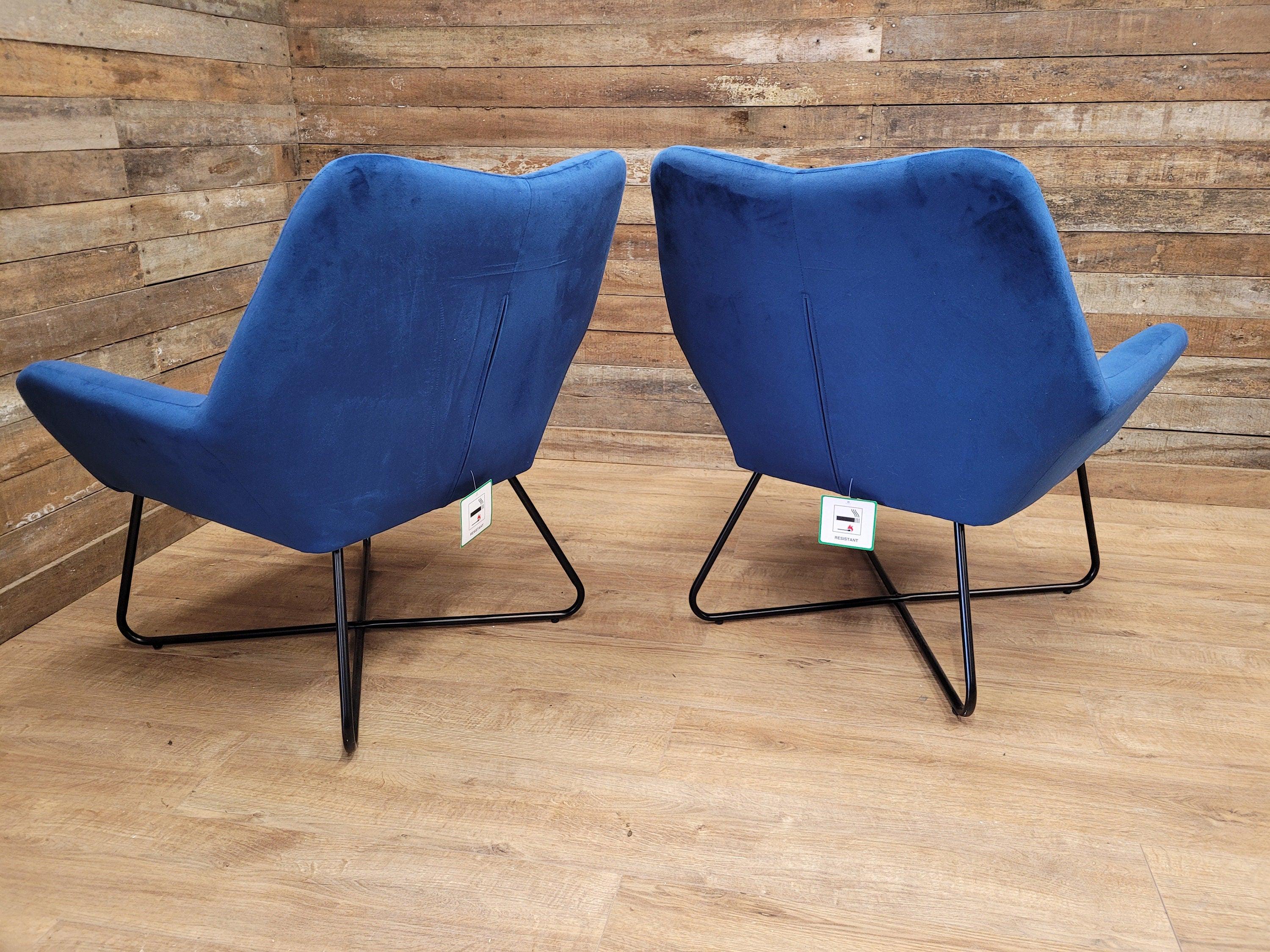 Two Blue Velvet Button Backed Armchairs Bedroom Chairs Retro Style