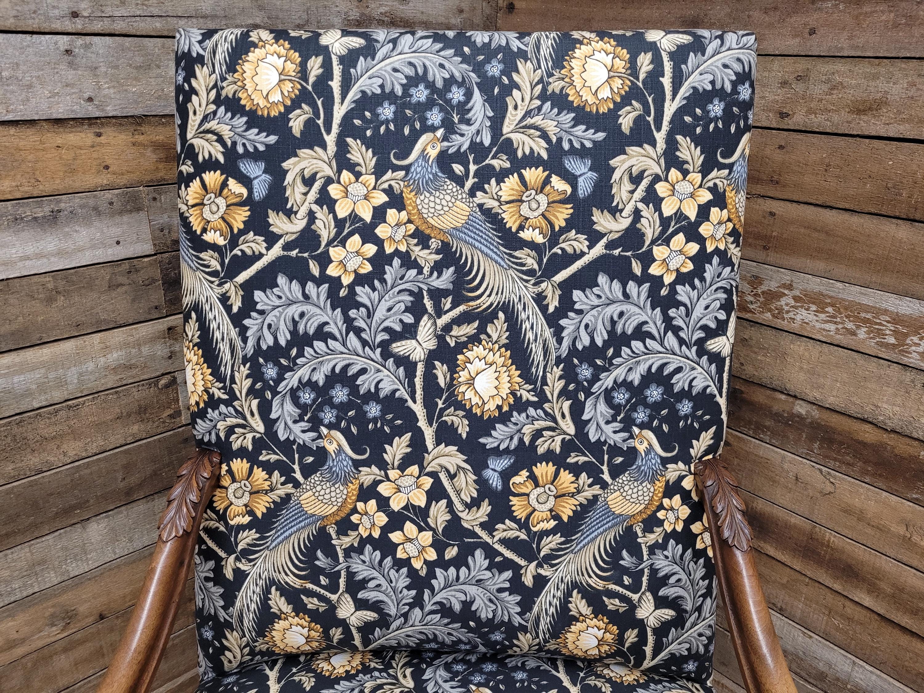 Antique Carved French Style Armchair Morris Bird Grande Throne Chair