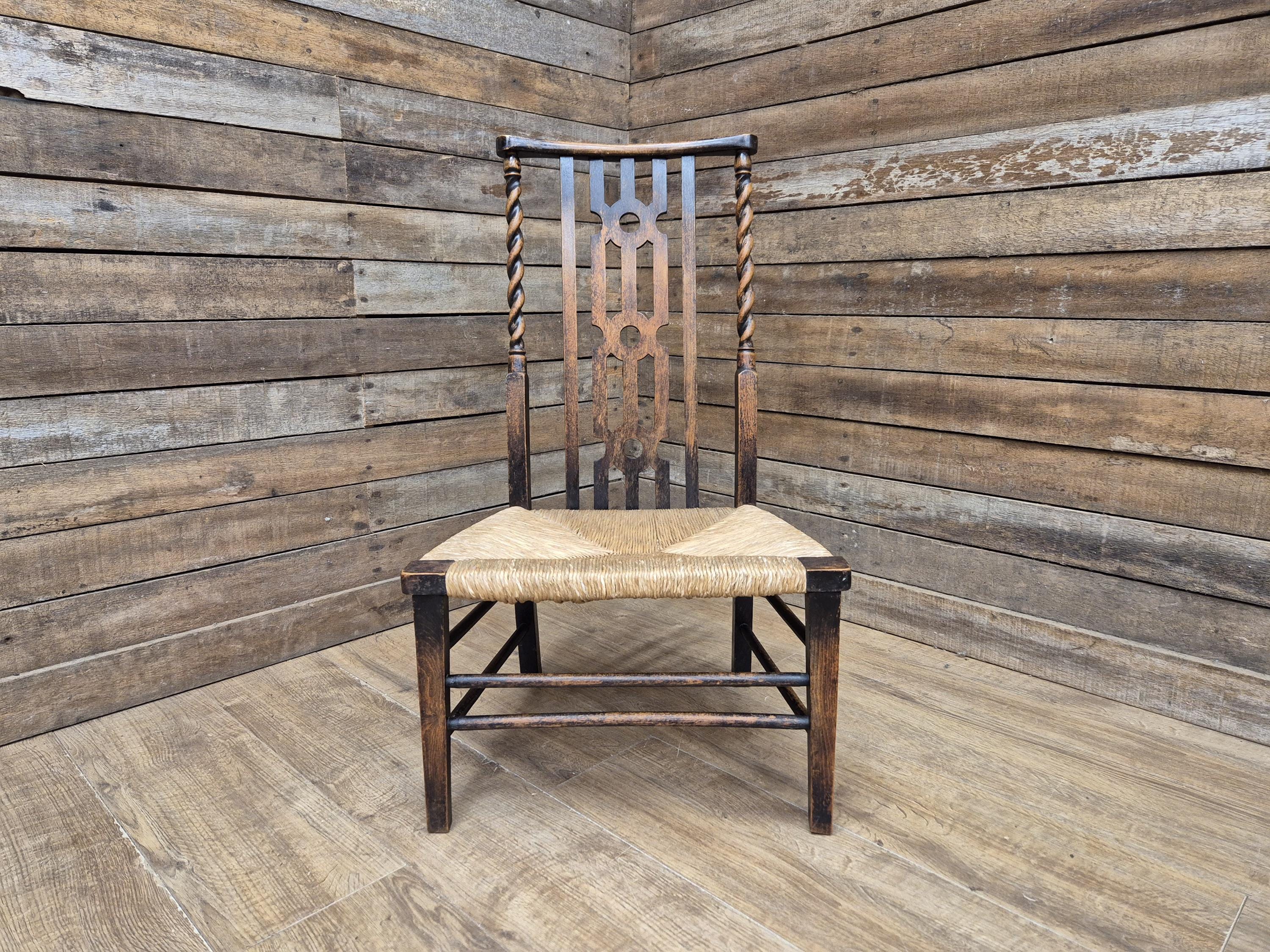 Antique Petite Oak Arts & Craft Barley Twist Great Patina