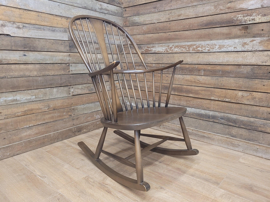 Vintage Ercol Golden Dawn Windsor Chairmakers Rocking Chair 7912 Elm/Beech