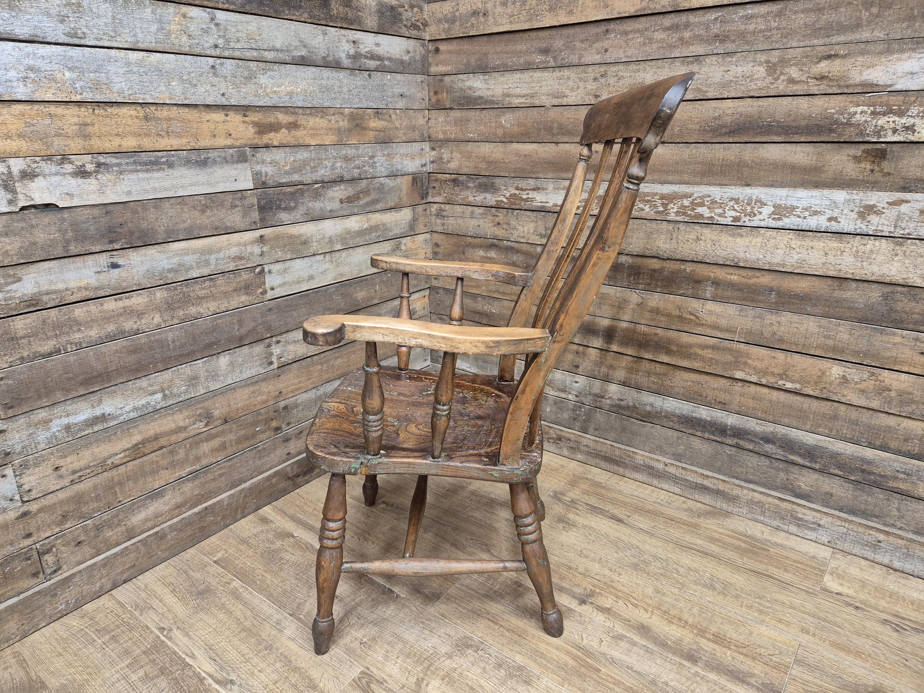 Antique Distressed Country House Lath Back Grandfather Oak And Elm Windsor Chair
