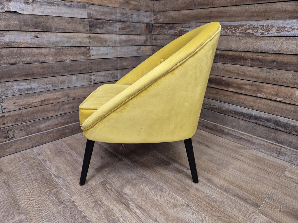 Retro Styled Mustard Yellow Velvet Accent Chair Mid Century Style Tub Armchair