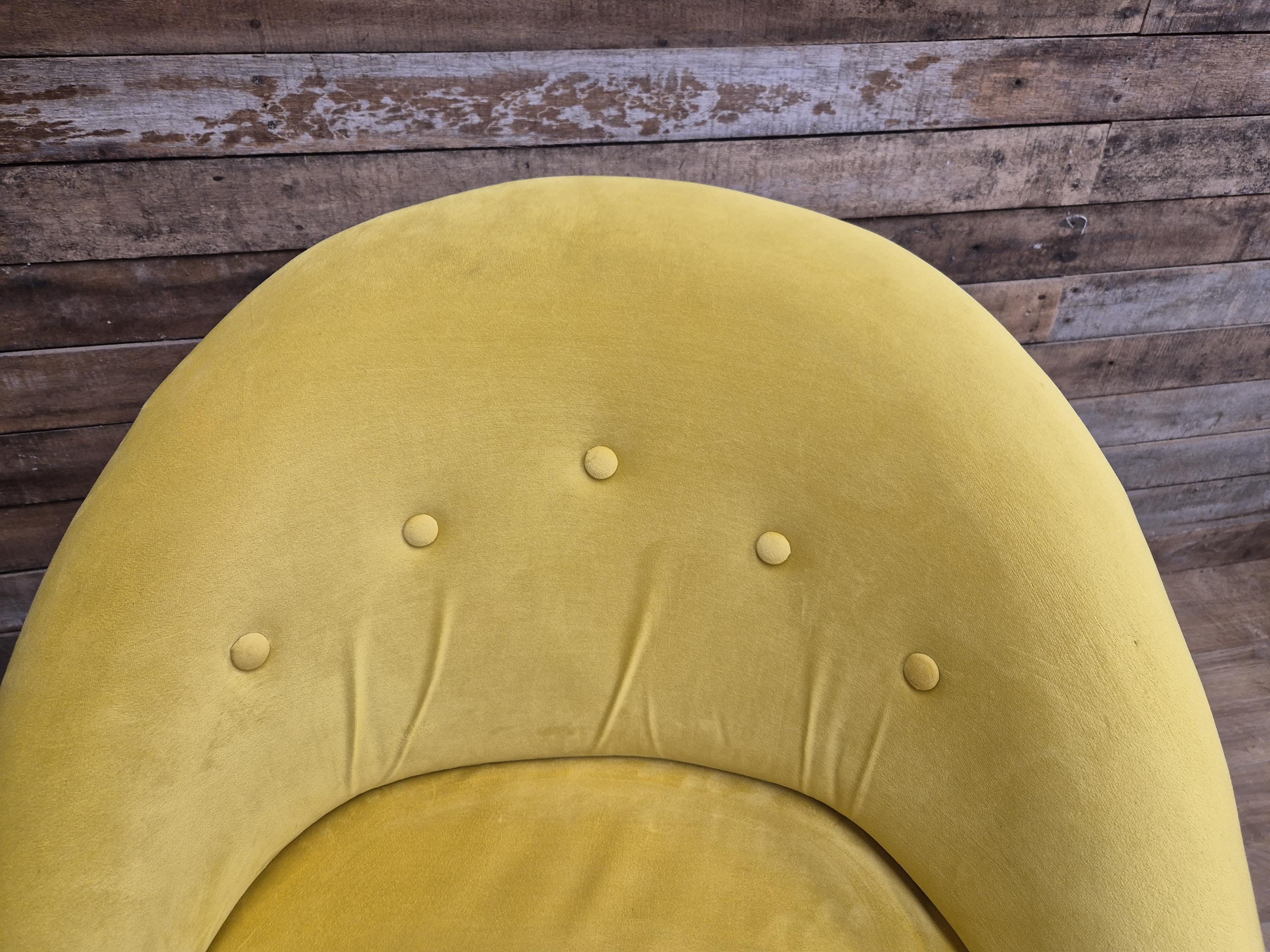 Retro Styled Mustard Yellow Velvet Accent Chair Mid Century Style Tub Armchair