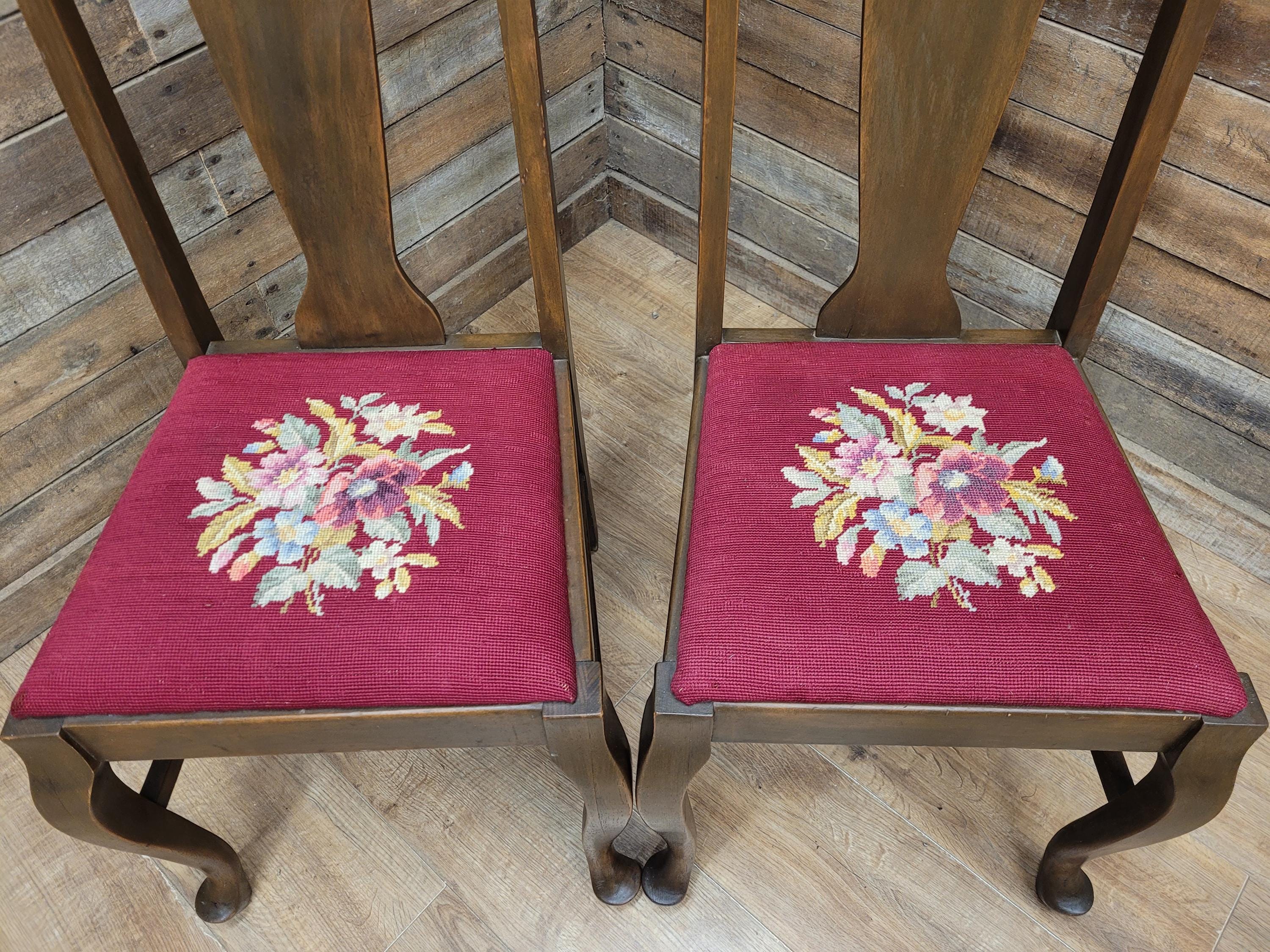 Set of 4 Queen Anne Style Dining Chairs with Wool Tapestry Seats