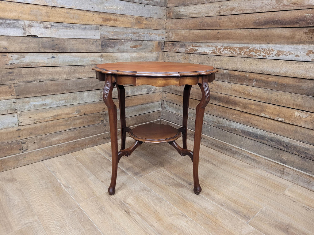 Vintage Mahogany Scalloped Edge Side Table Queen Anne Style Lamp Table Shelf