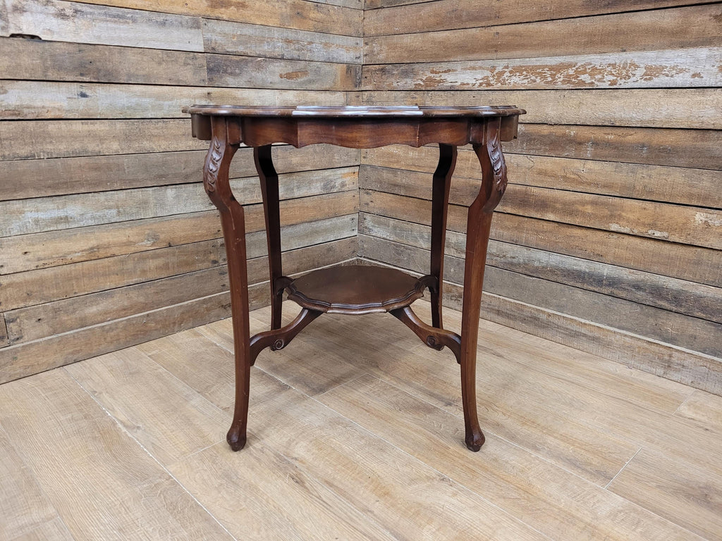 Vintage Mahogany Scalloped Edge Side Table Queen Anne Style Lamp Table Shelf