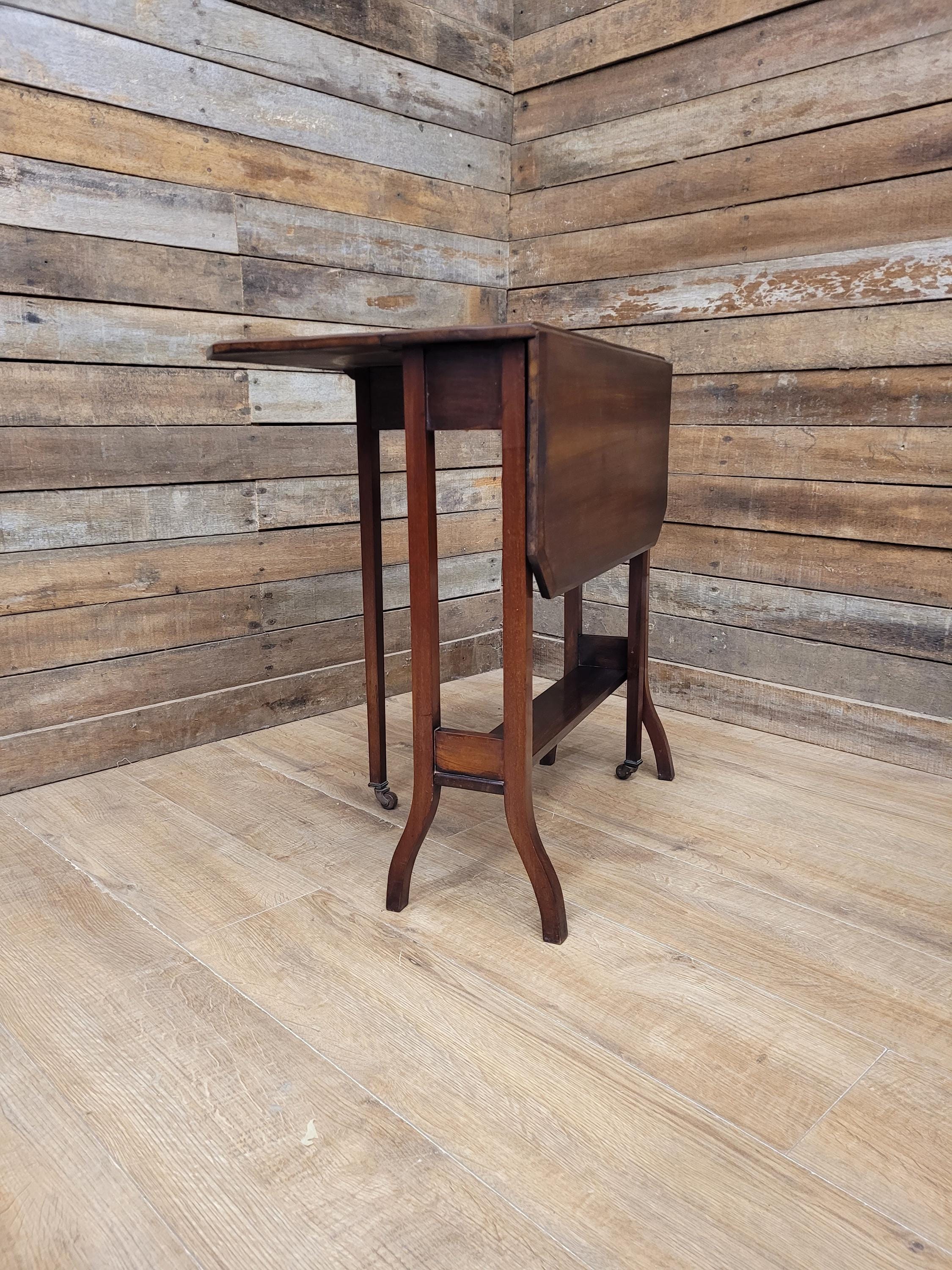 Mahogany Sutherland Drop Leaf Occasional Table Antique Gateleg On Castors