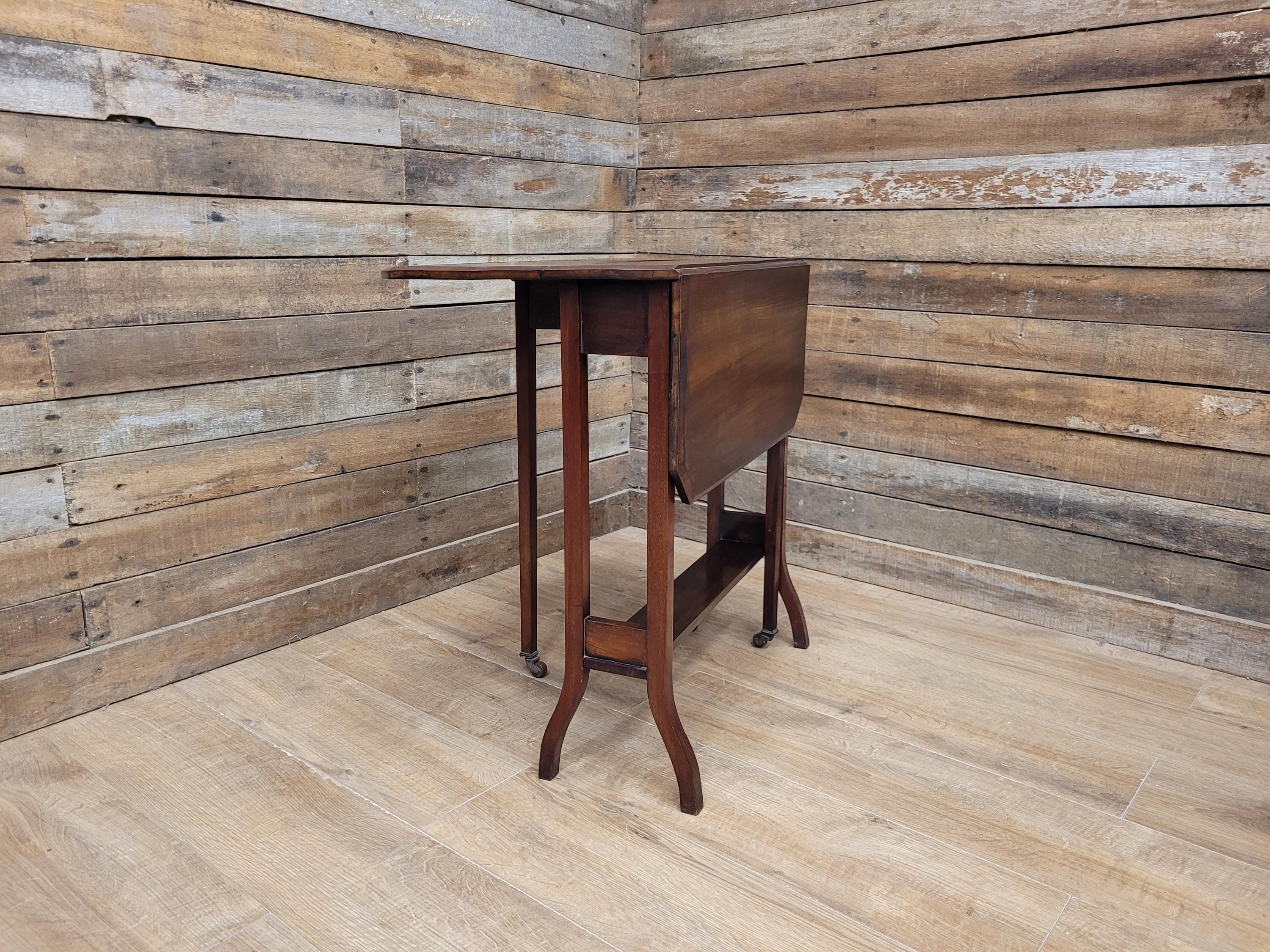 Mahogany Sutherland Drop Leaf Occasional Table Antique Gateleg On Castors