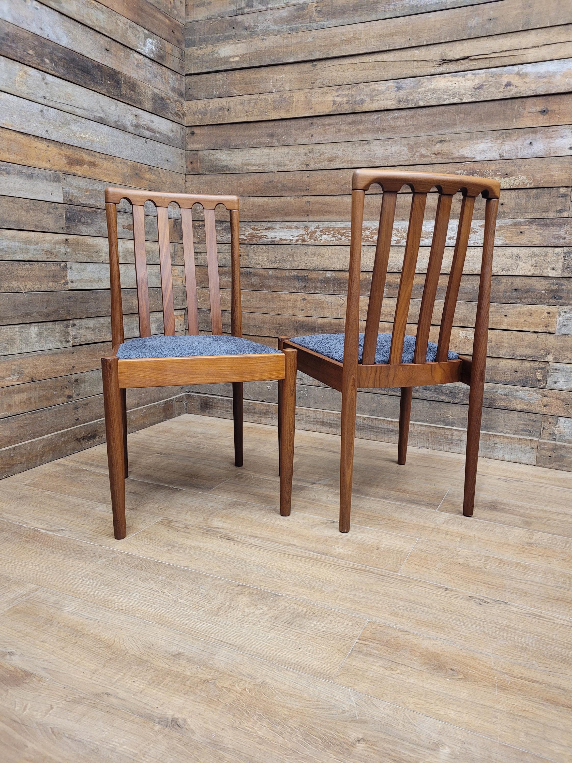 Pair Teak Meredew Chairs Boucle Upholstered Mid Century Slat Back Solid MCM