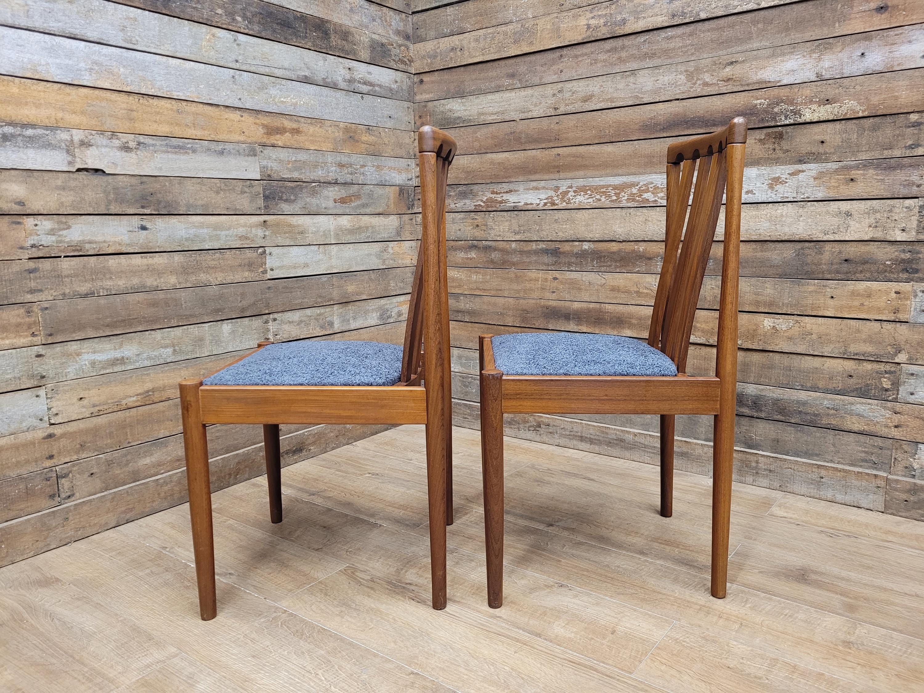 Pair Teak Meredew Chairs Boucle Upholstered Mid Century Slat Back Solid MCM