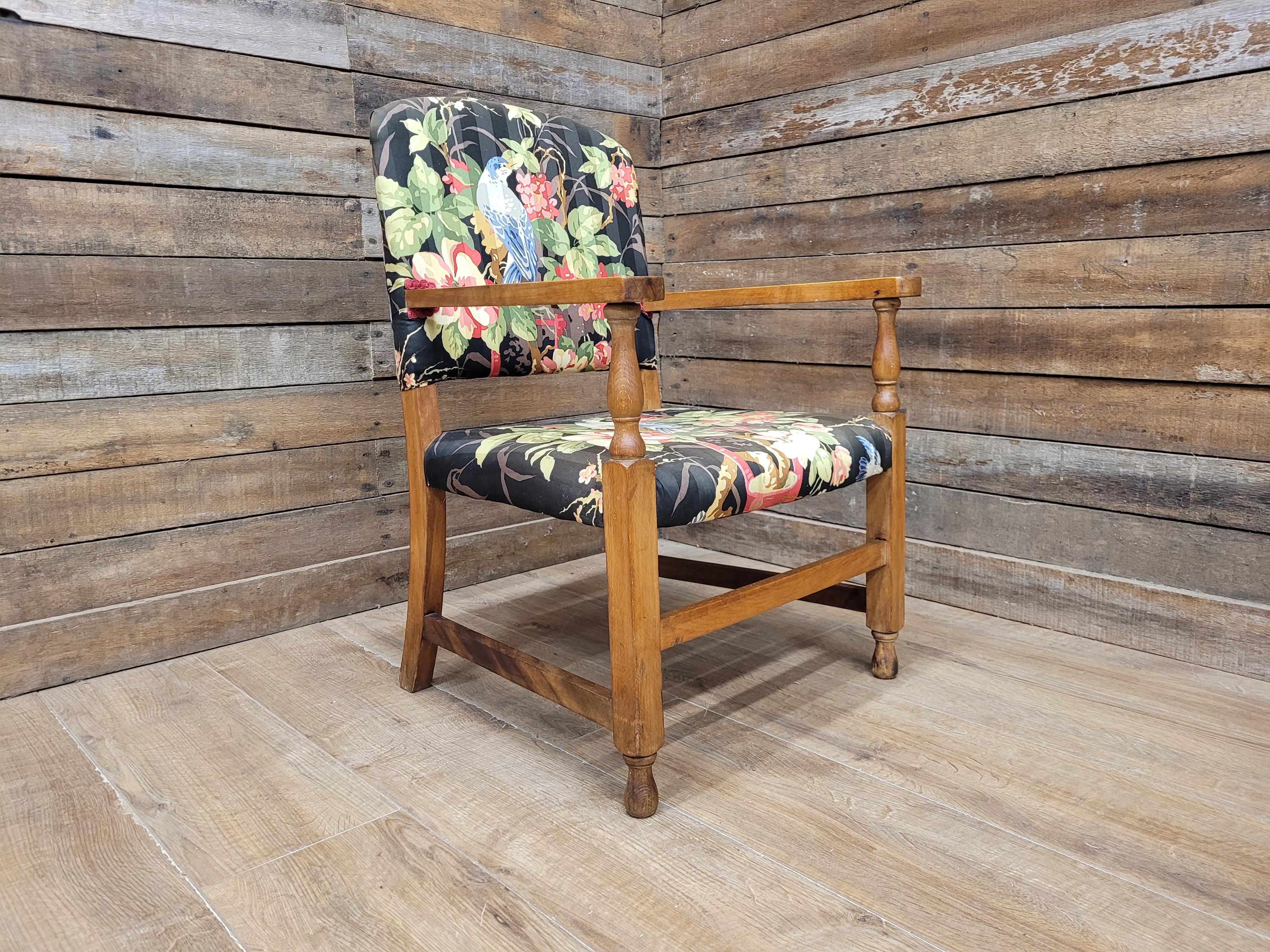 Vintage Wooden Armchair Floral Upholstered Open Arm Accent Seat Bedroom Chair