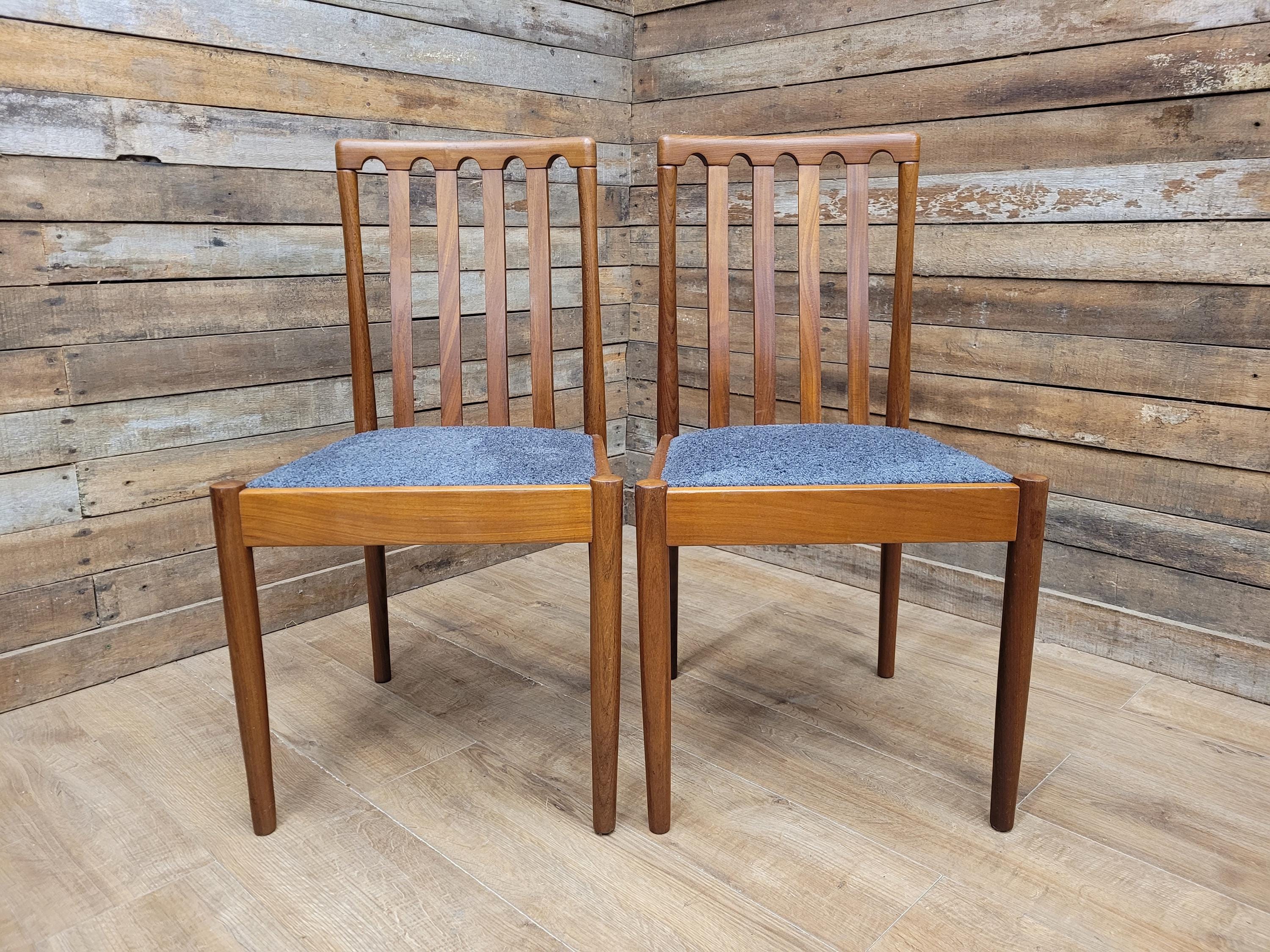 Pair Teak Meredew Chairs Boucle Upholstered Mid Century Slat Back Solid MCM