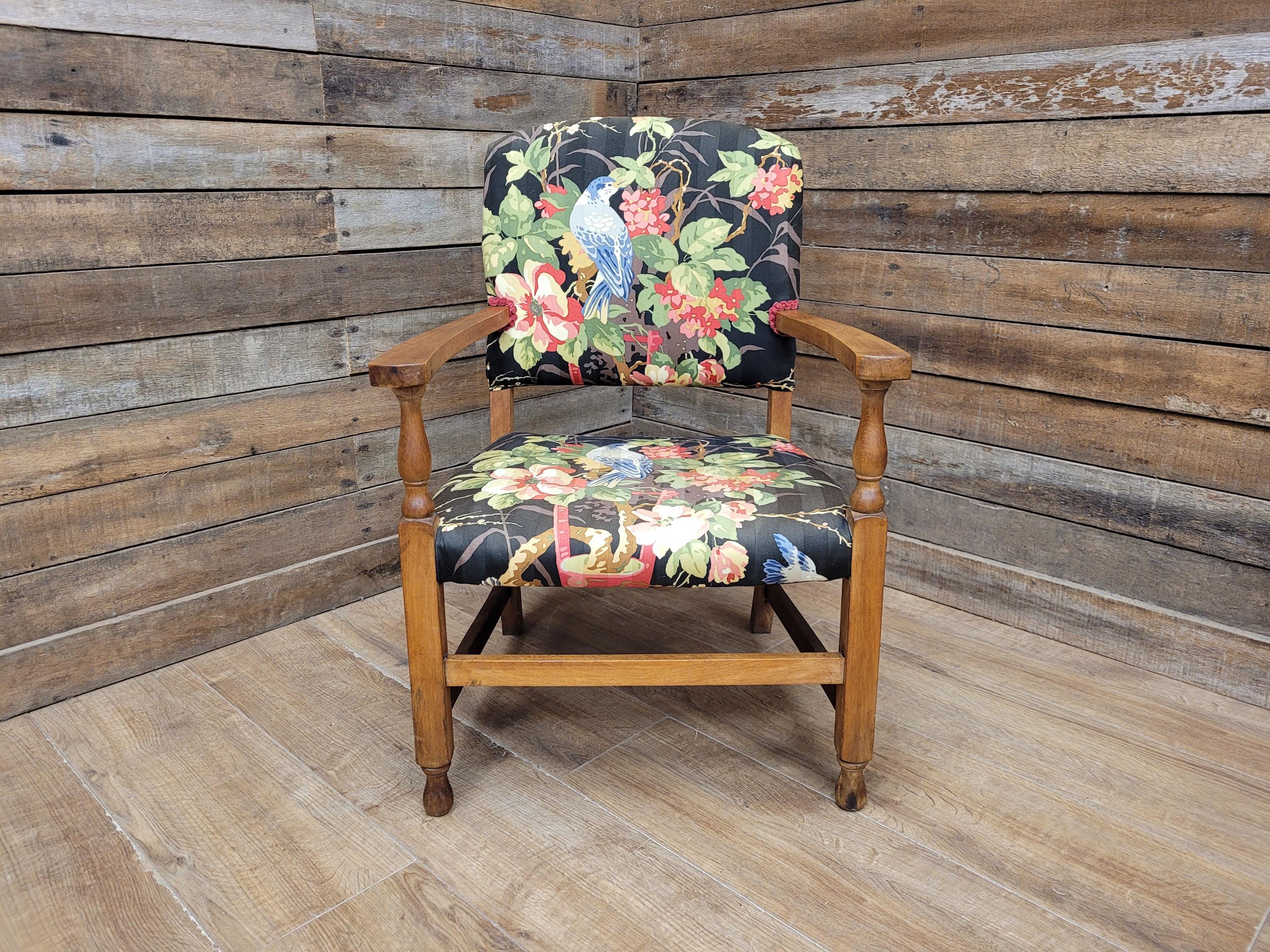 Vintage Wooden Armchair Floral Upholstered Open Arm Accent Seat Bedroom Chair
