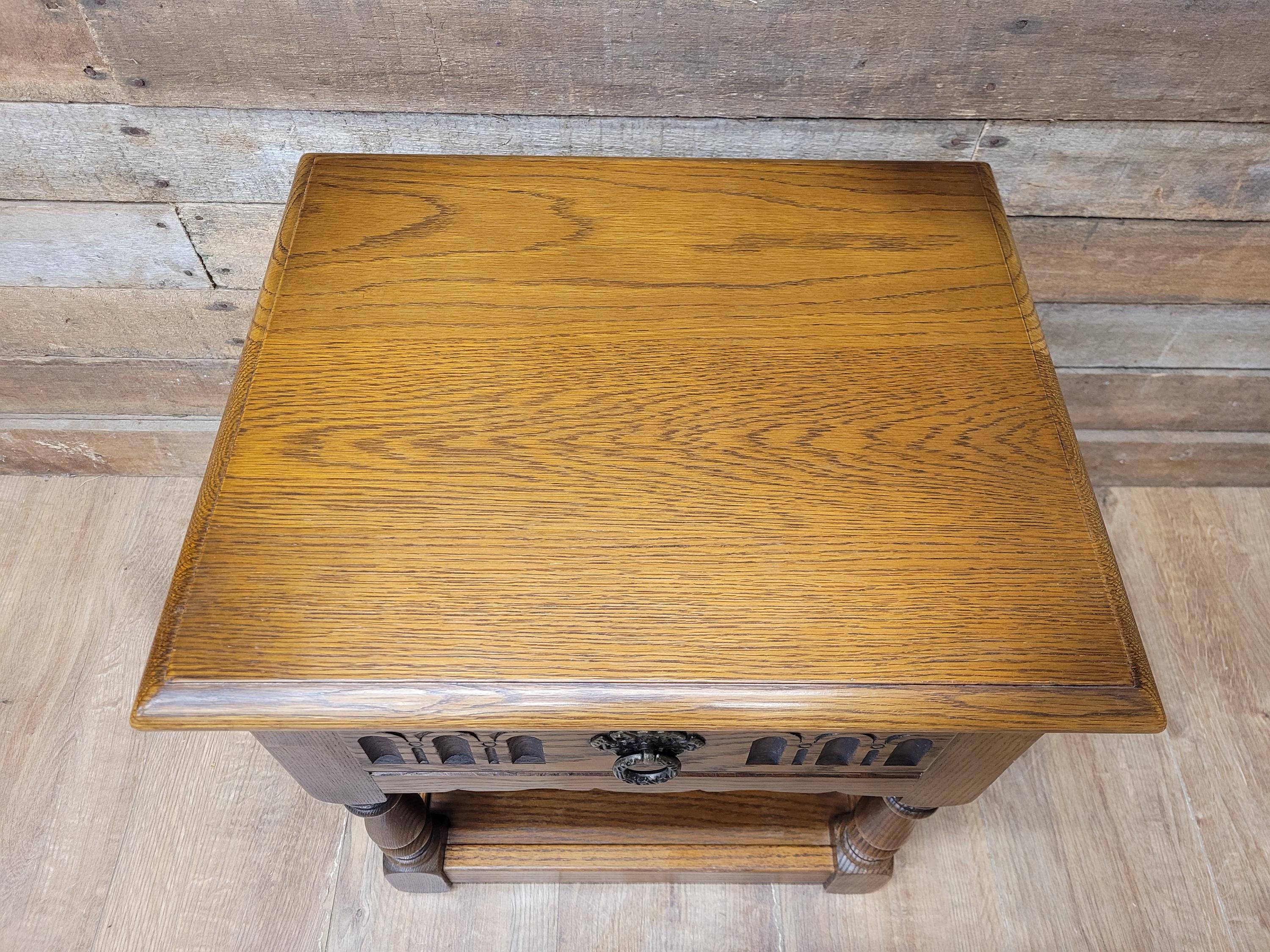 Wood Bros Old Charm Oak Side Table Vintage Carved Drawer Lamp Table