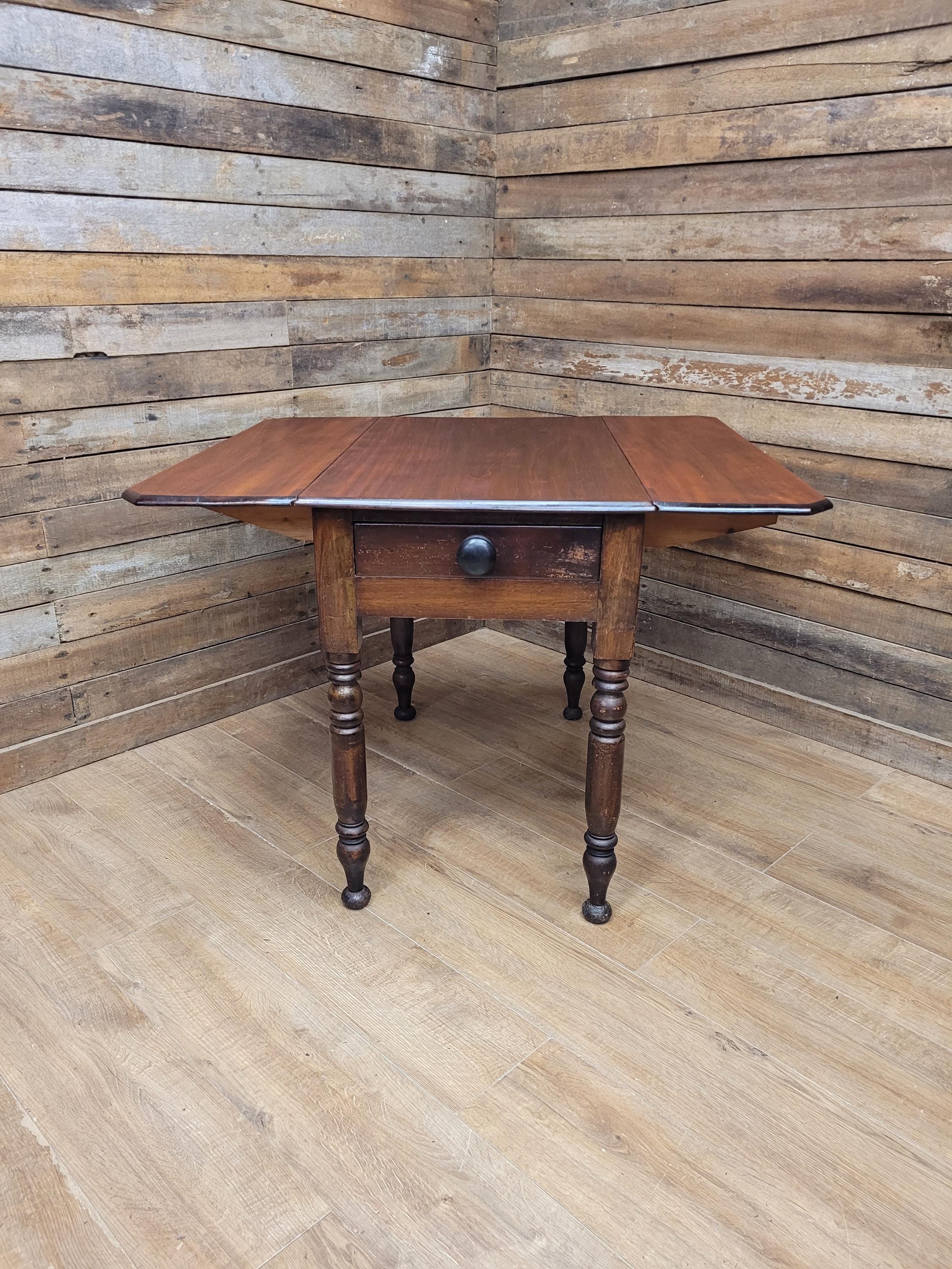 Victorian Mahogany Drop Leaf Table With Drawer On Turned Legs Antique Gate Leg