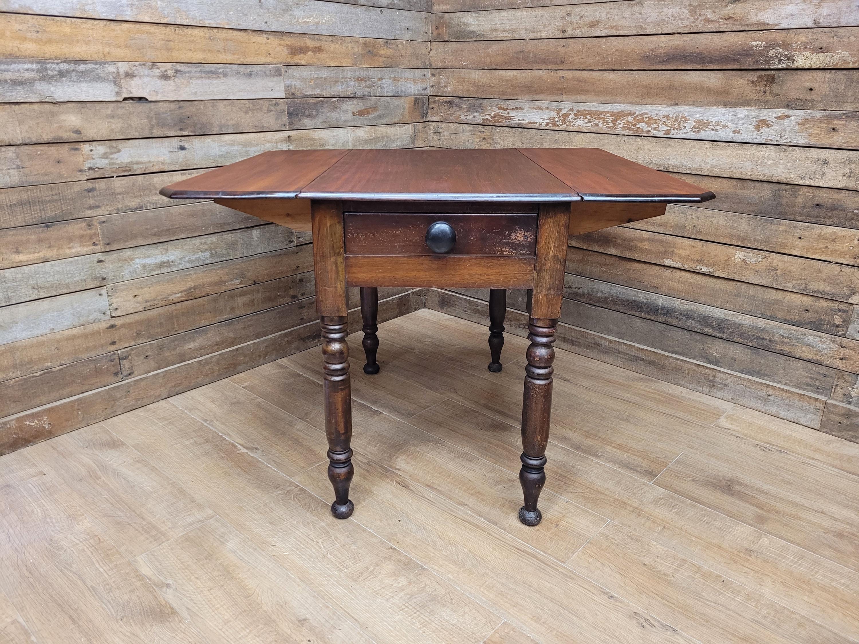 Victorian Mahogany Drop Leaf Table With Drawer On Turned Legs Antique Gate Leg
