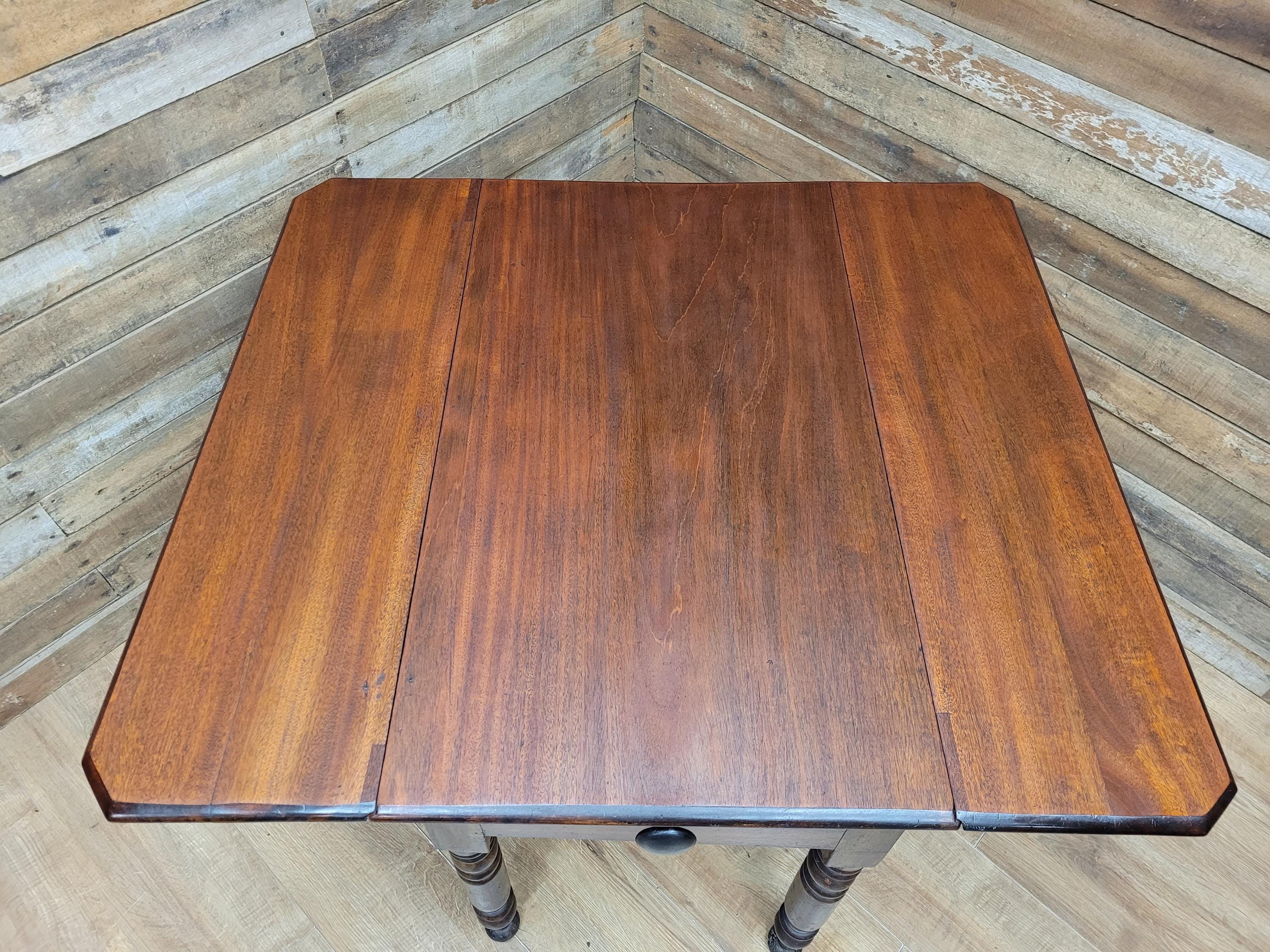 Victorian Mahogany Drop Leaf Table With Drawer On Turned Legs Antique Gate Leg