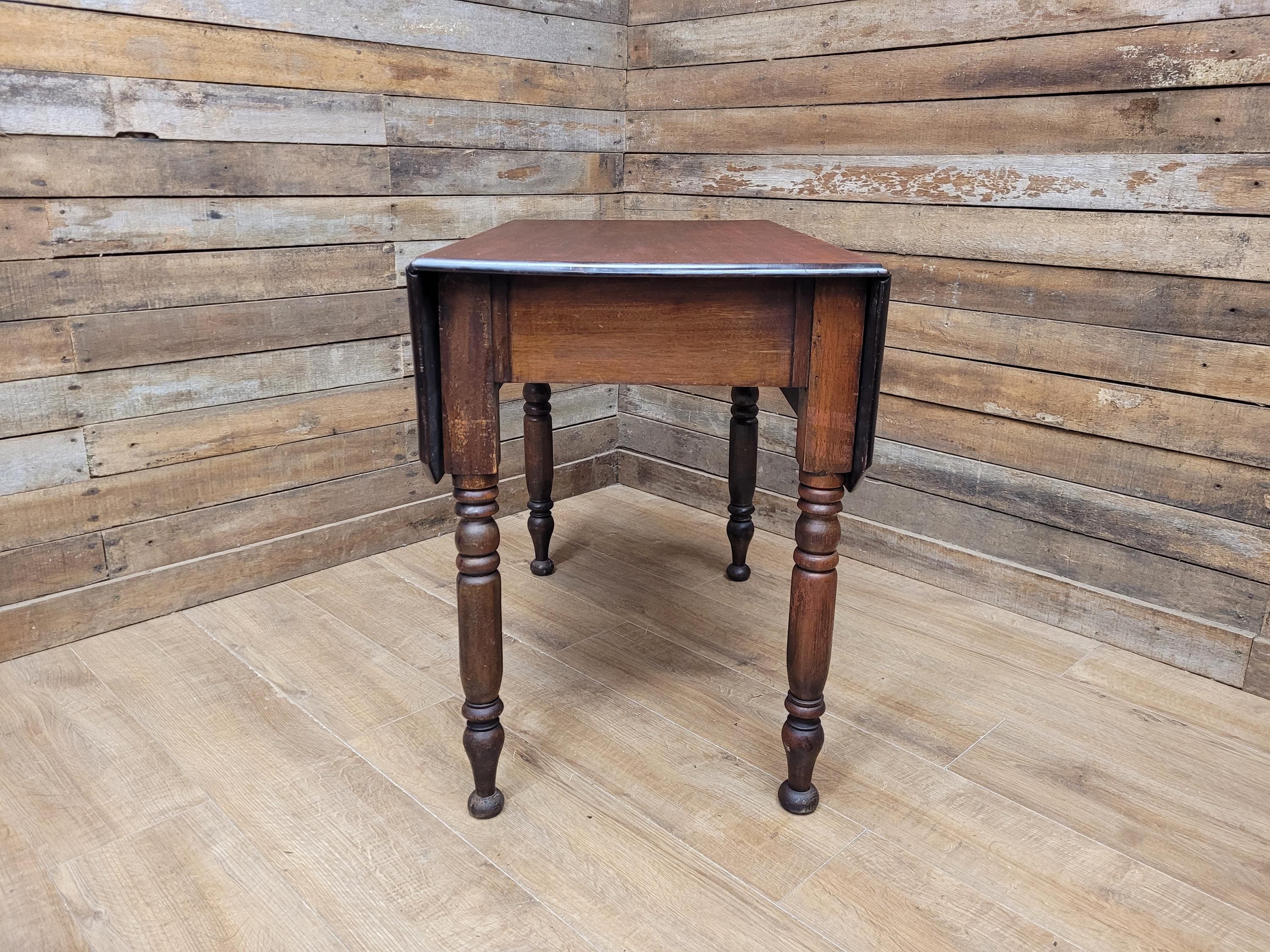Victorian Mahogany Drop Leaf Table With Drawer On Turned Legs Antique Gate Leg