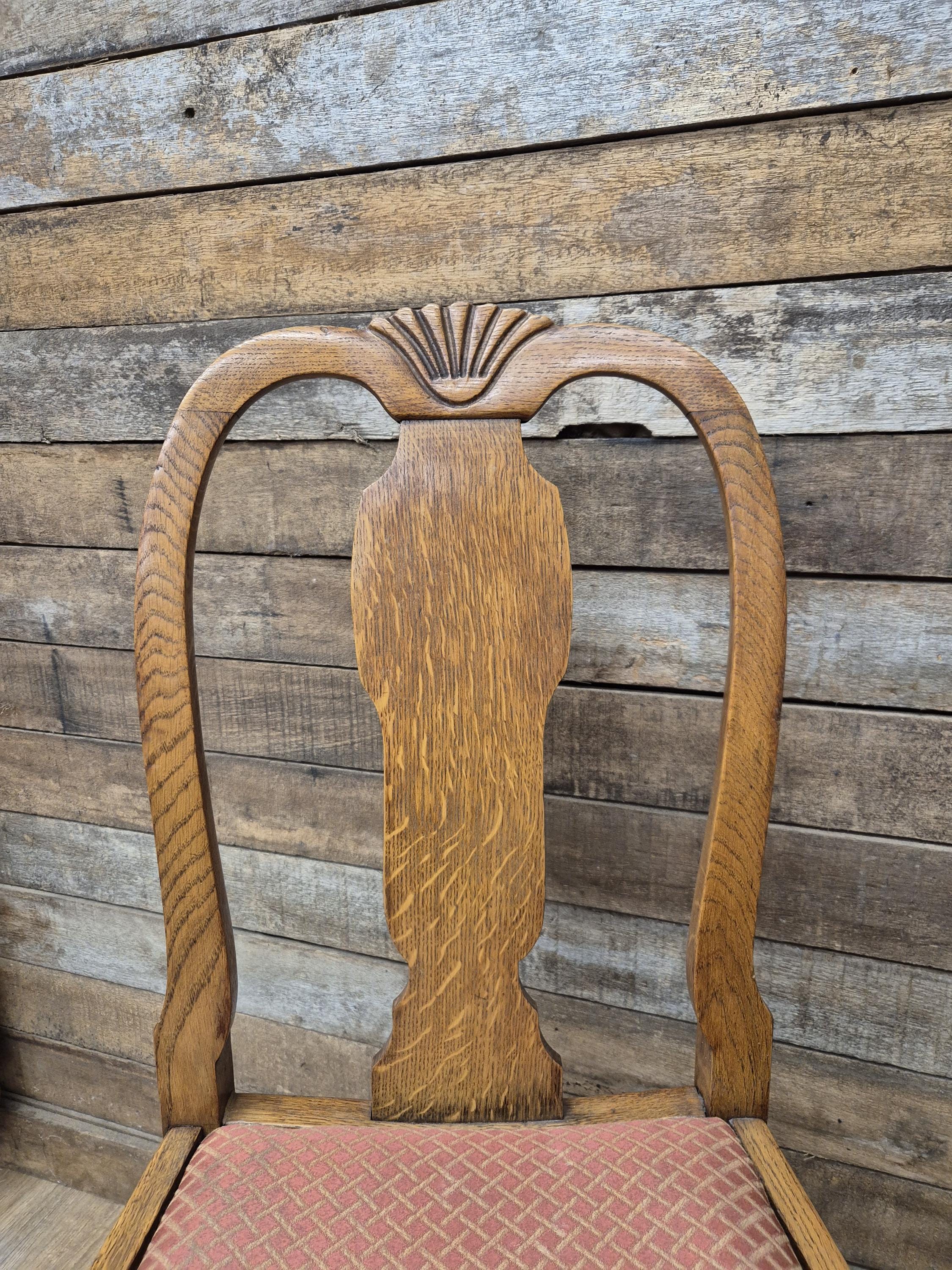 Four Oak Dining Chairs Queen Anne Shell Backs Vintage